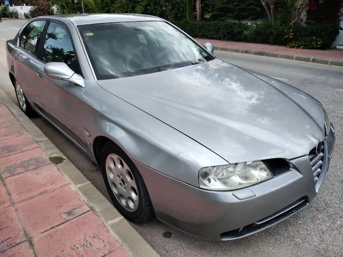 Alfa Romeo 166 Berlina Manual de 4 Puertas Gri - 1