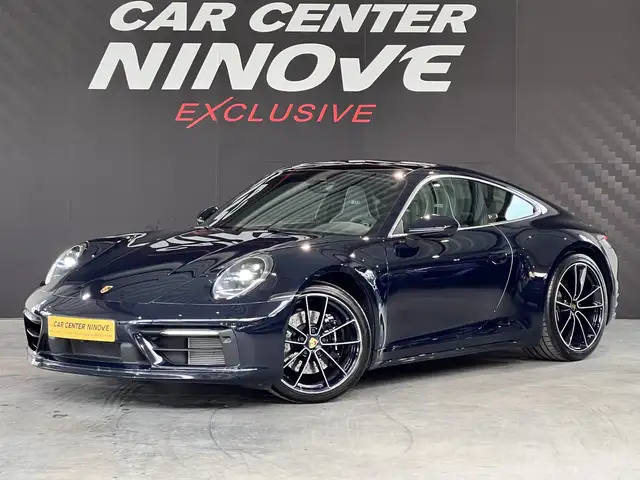 Porsche 992 911 Carrera 4S Jacky Ickx Belgian Legend Edition