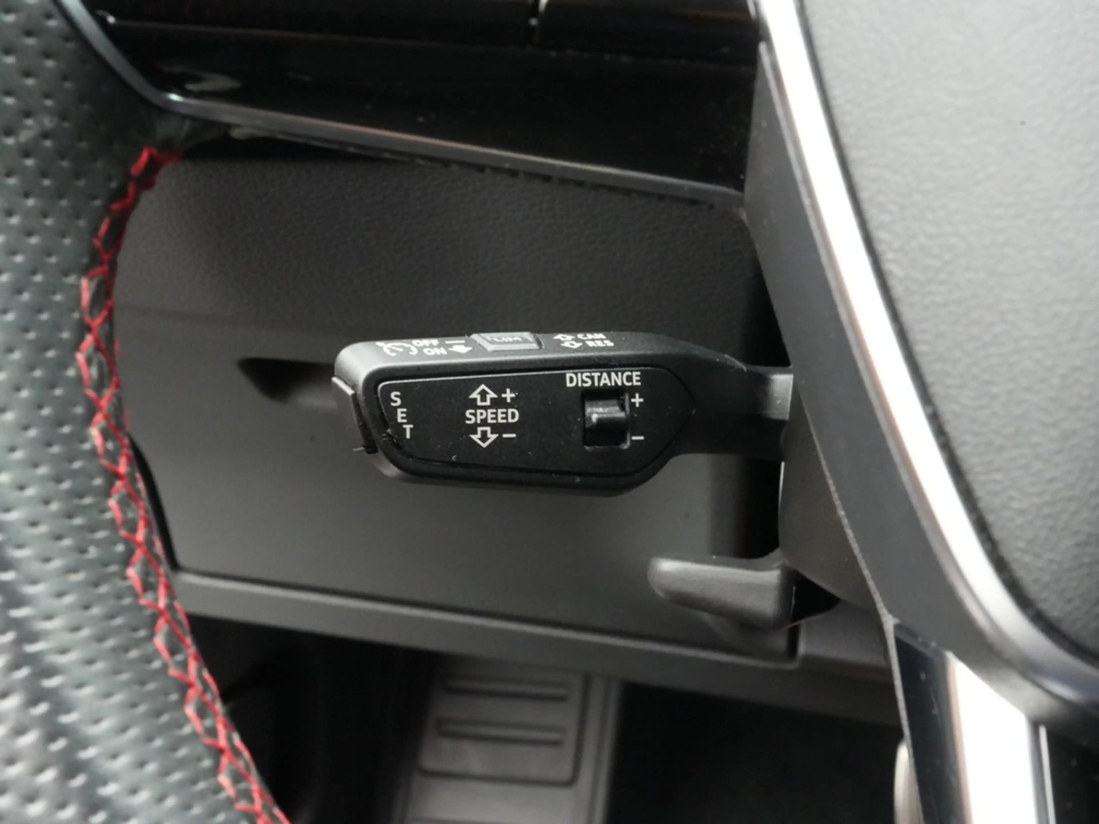 Audi Q8 e-tron S line MATRIX NAVI VIRT ACC KAM SHZ — photo 7