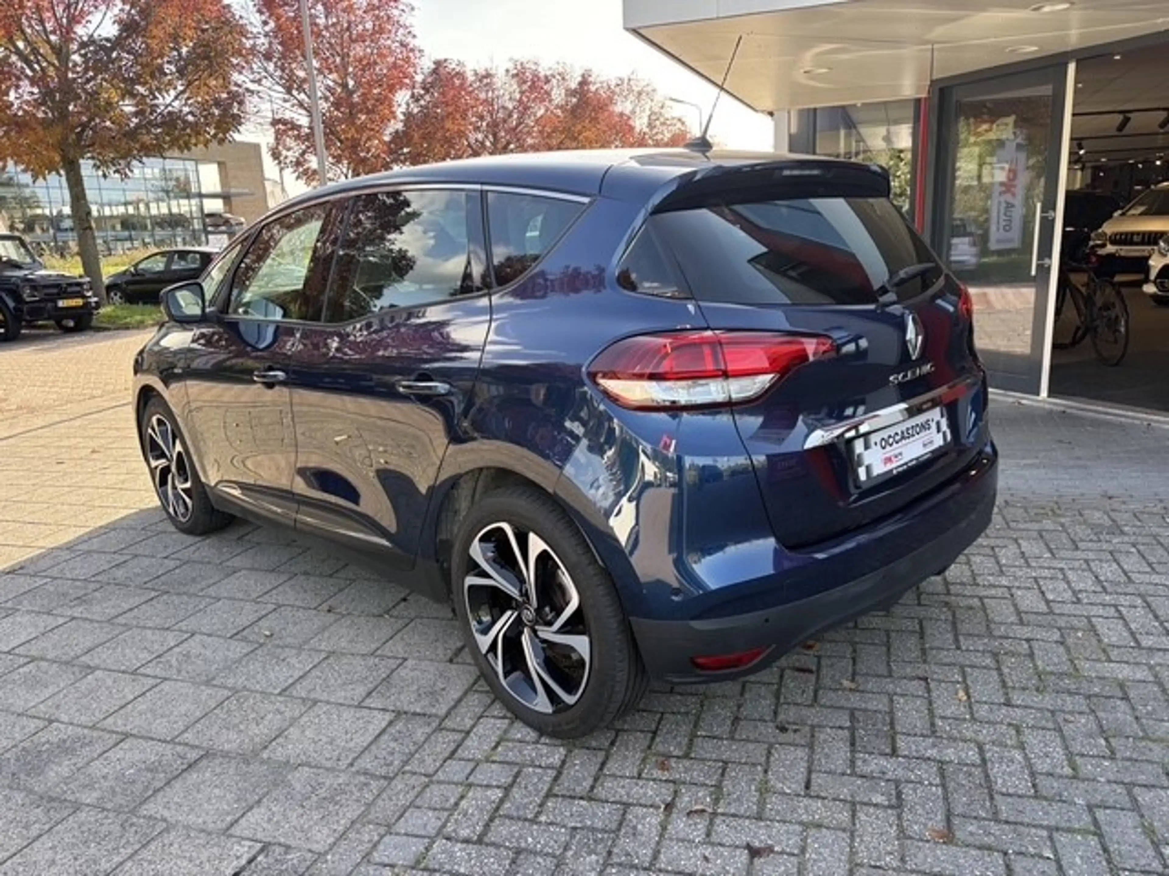 Renault Scenic 1.3 TCe Bose | Navi | Cruise | Camera | 32.882 km — photo 5
