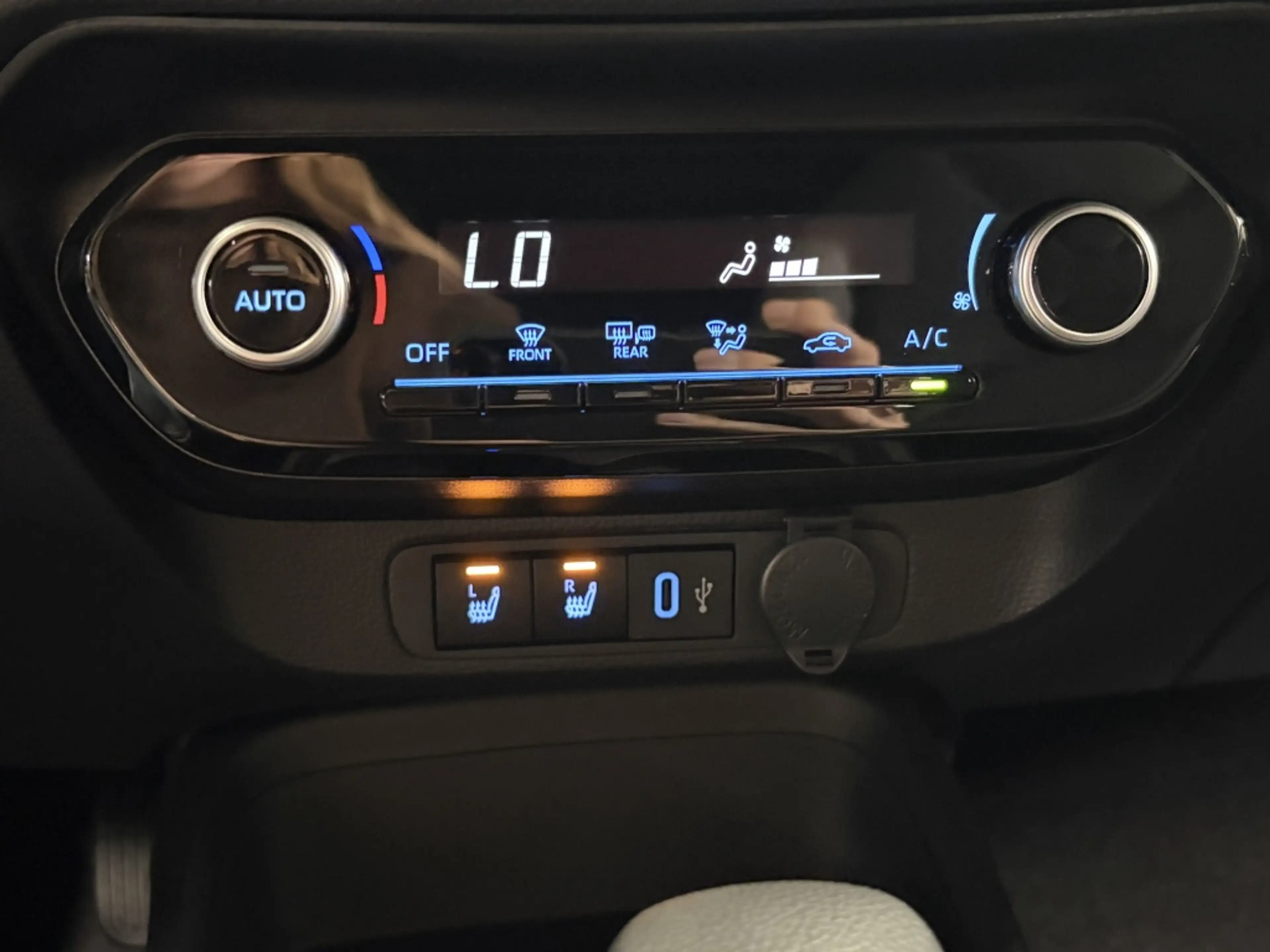 Toyota Aygo X 1.0 VVT-i S-CVT first| Stoelverw.| Carplay| Led| L — photo 26