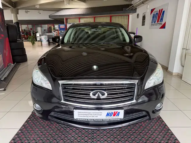 Infiniti M30 30d V6 S*TÜV10-27*AHK*KEYGO*KAMERA*SCHIEBDCH