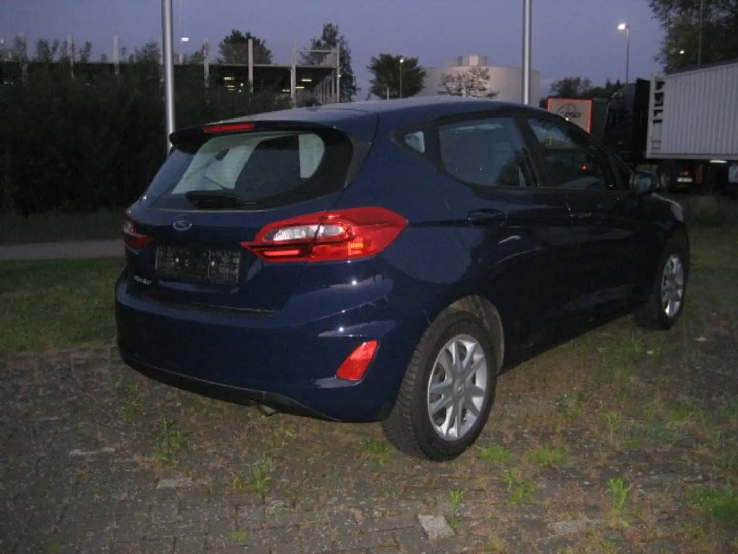 Ford Fiesta 1.1 Klima-Anlage Blauw - 2