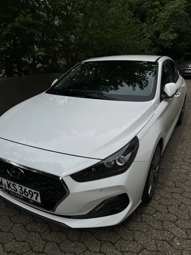 Hyundai i30 1.4 T-GDI DCT Premium - 2