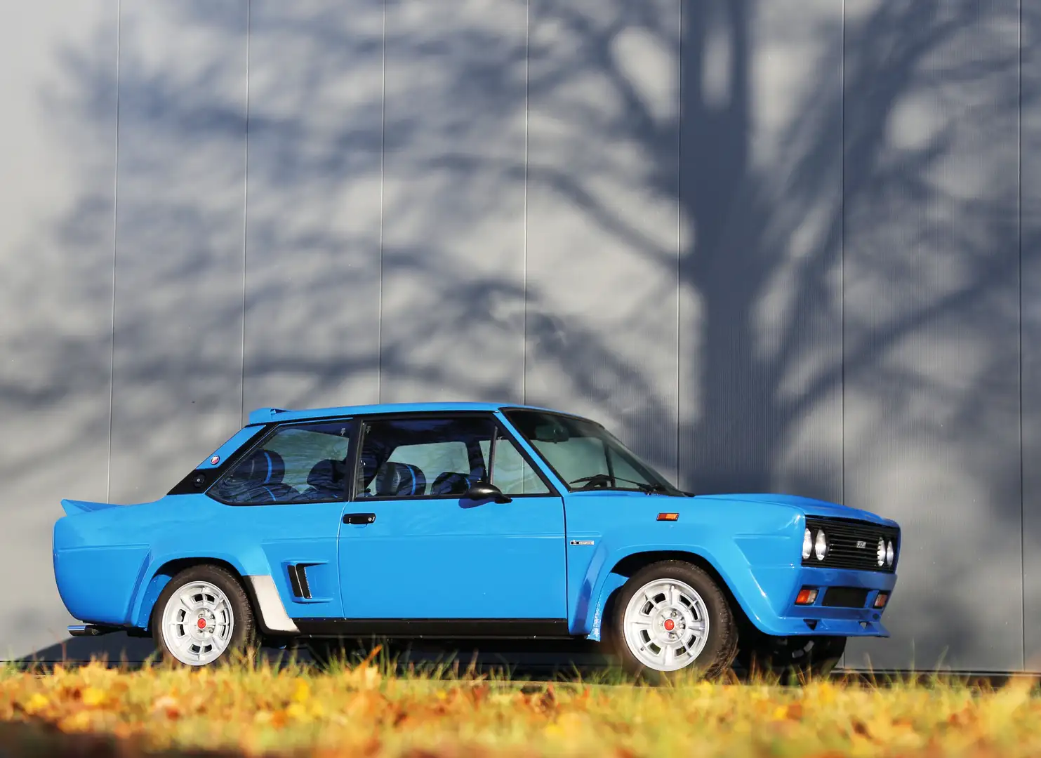 Fiat 131 Abarth Rally Tribute - Full Restoration Blauw - 2