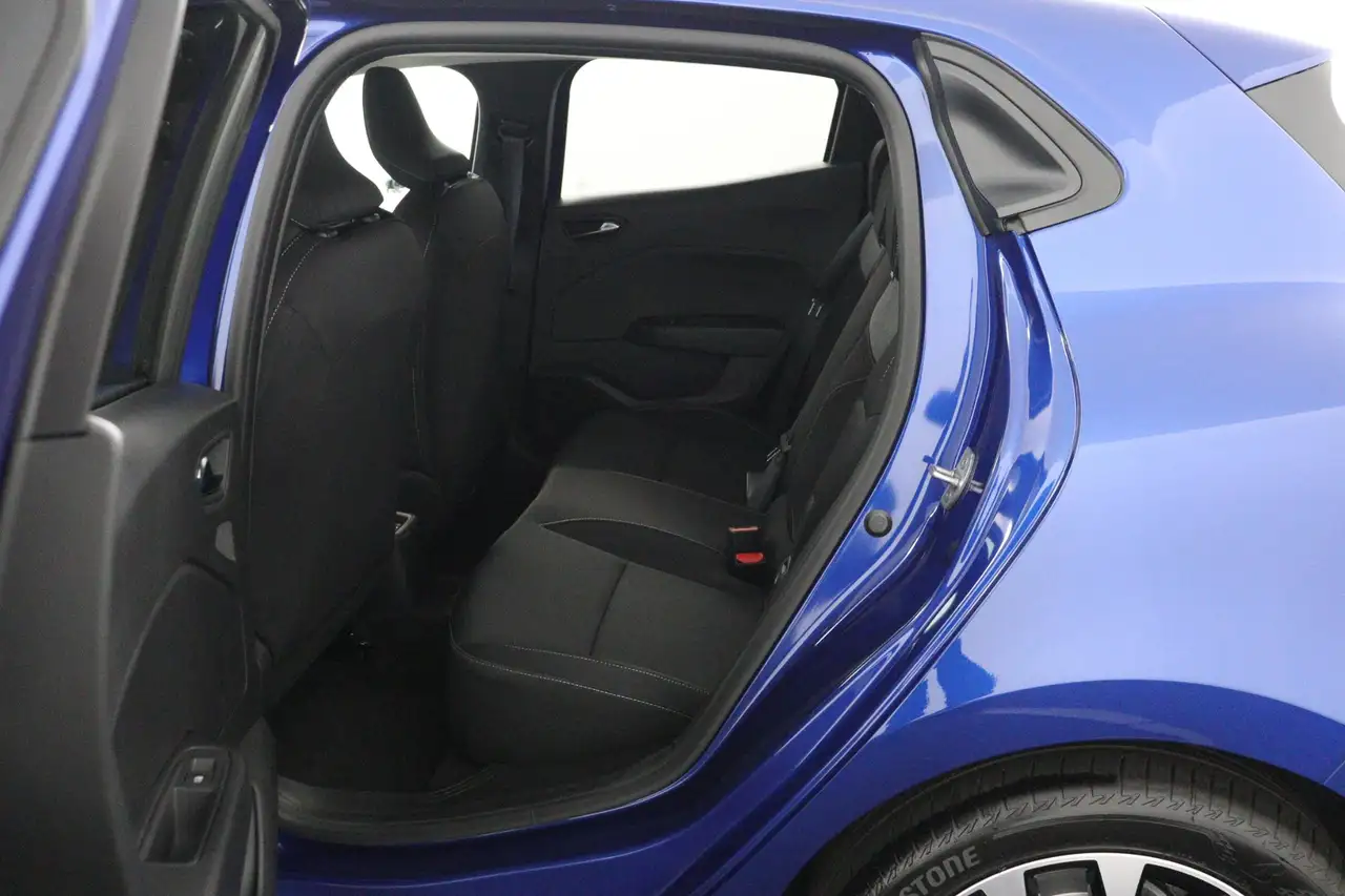 Mitsubishi Colt 2026 — фото 10