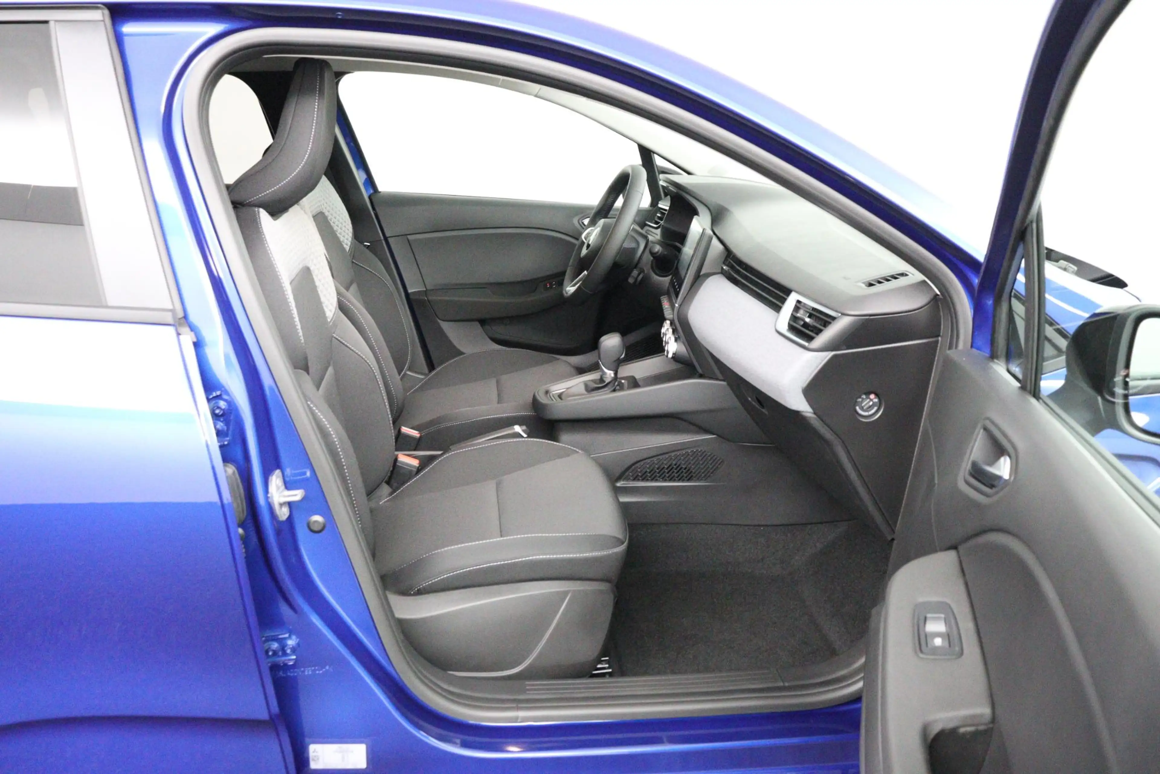 Mitsubishi Colt 1.6 HEV Intense | € 3.500 Korting! | Achteruitrijc — photo 11