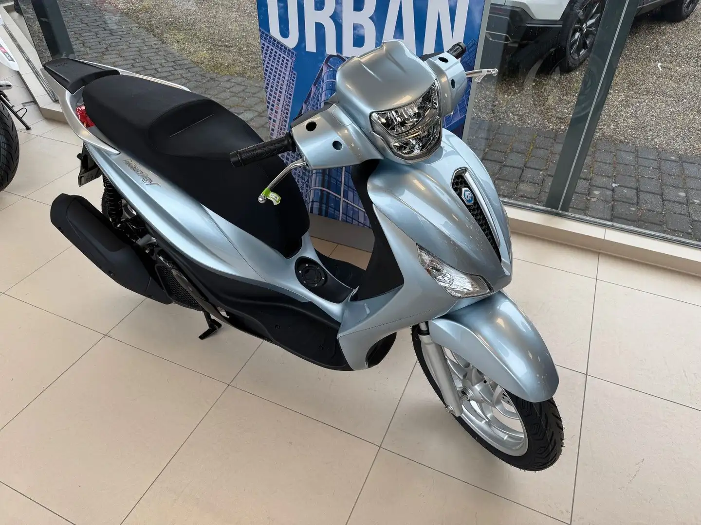 Piaggio Medley 125 ABS iGET Euro 5+ MY25 Gri - 1