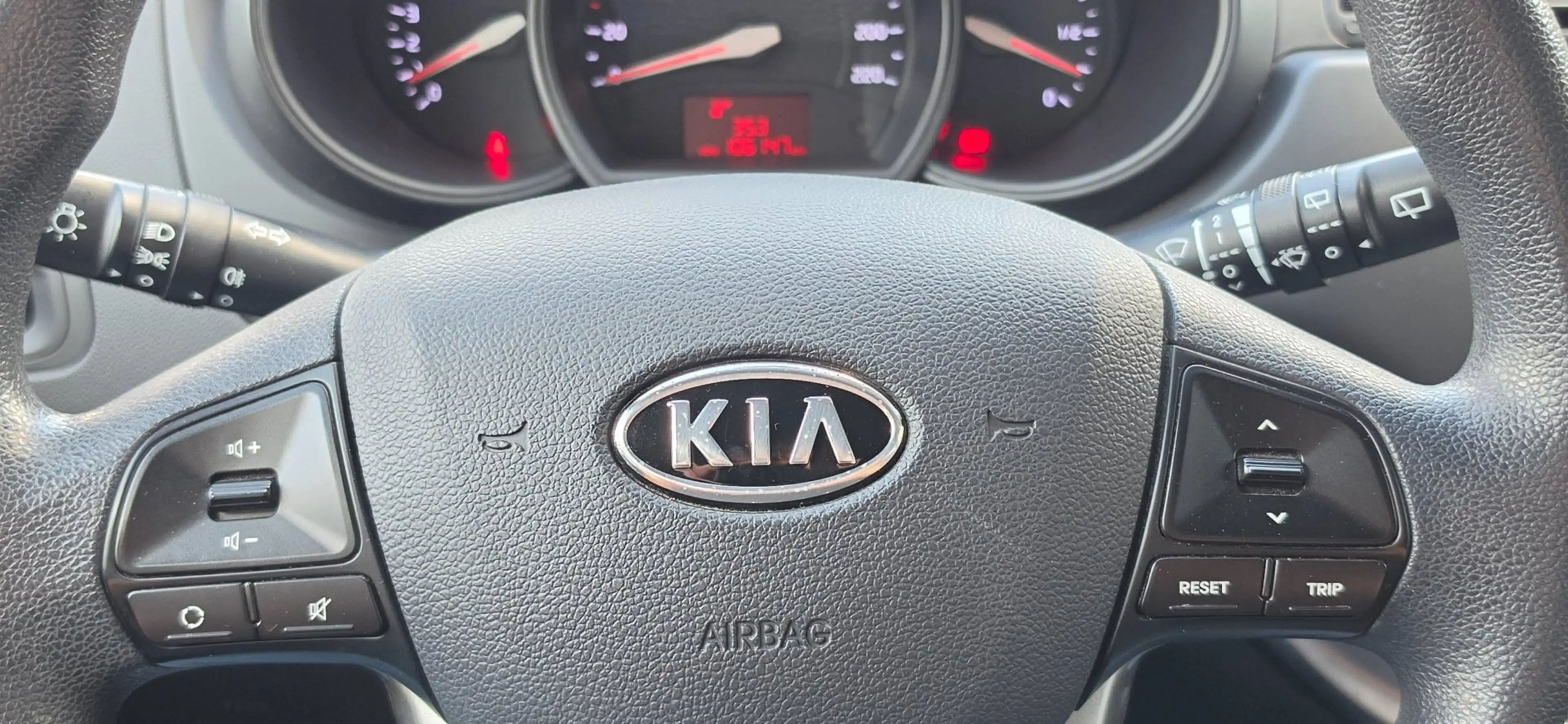 Kia Rio 1.4 CVVT 109PK 5Drs Comfort Pack Airco LM velgen 6 — photo 15