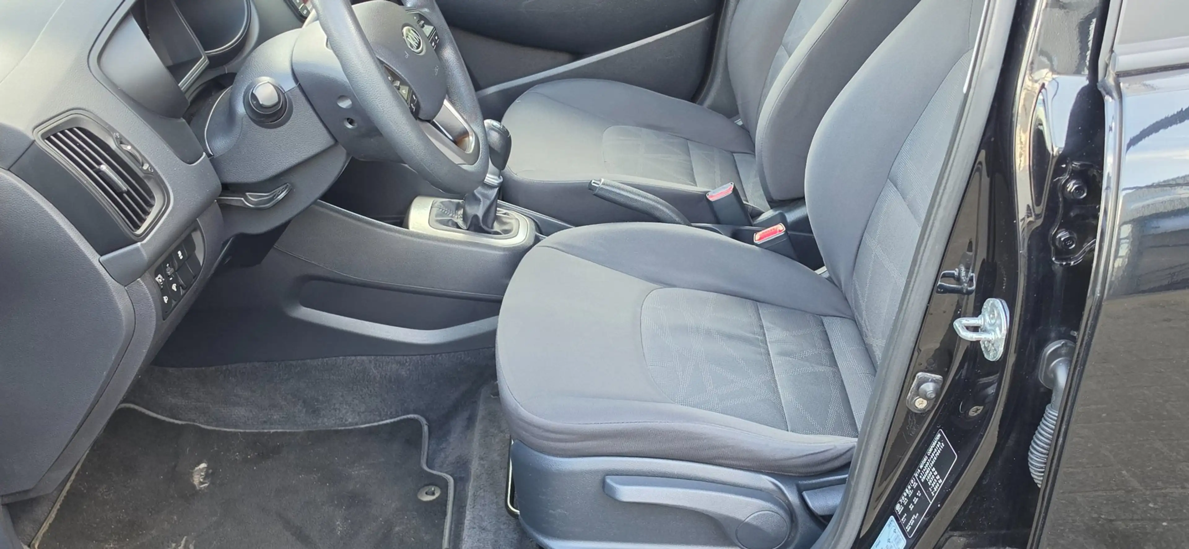 Kia Rio 1.4 CVVT 109PK 5Drs Comfort Pack Airco LM velgen 6 — photo 10