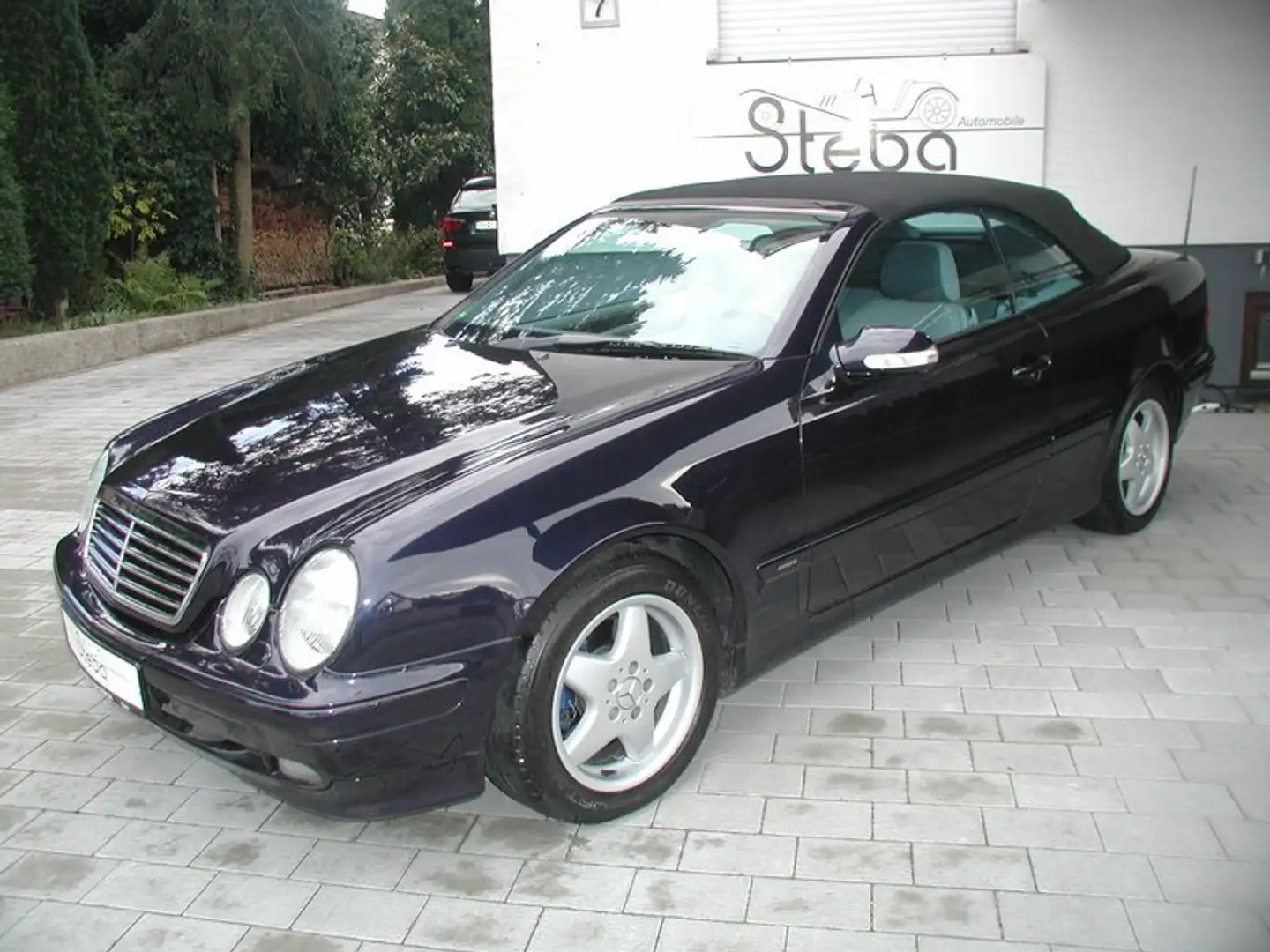 Mercedes-Benz CLK 230 AUTOMATIK Cabrio Kompressor Avantgarde Blau - 1