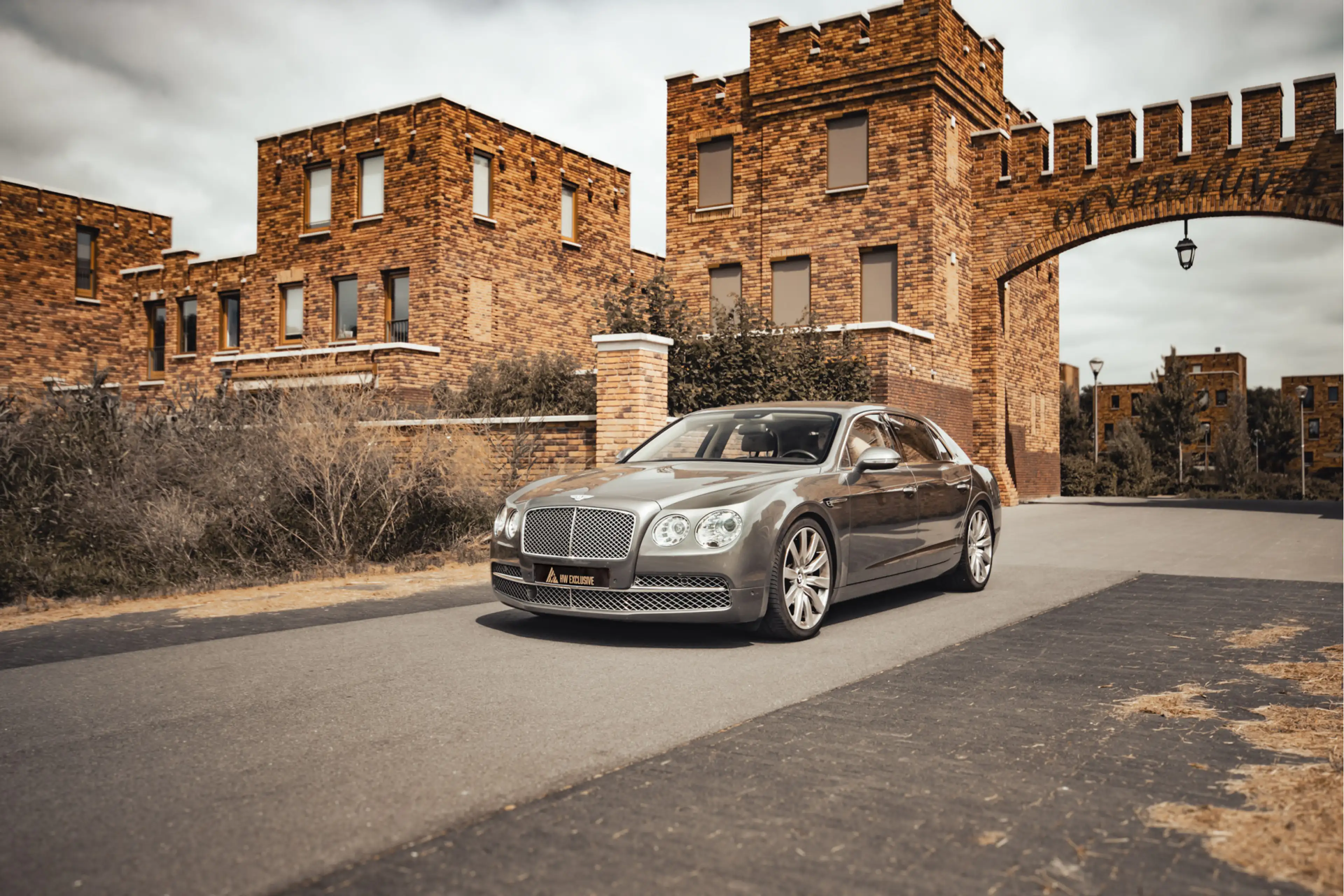 Bentley Flying Spur 4.0 V8 | Bitrubo | Dual tone interiour | Memory |