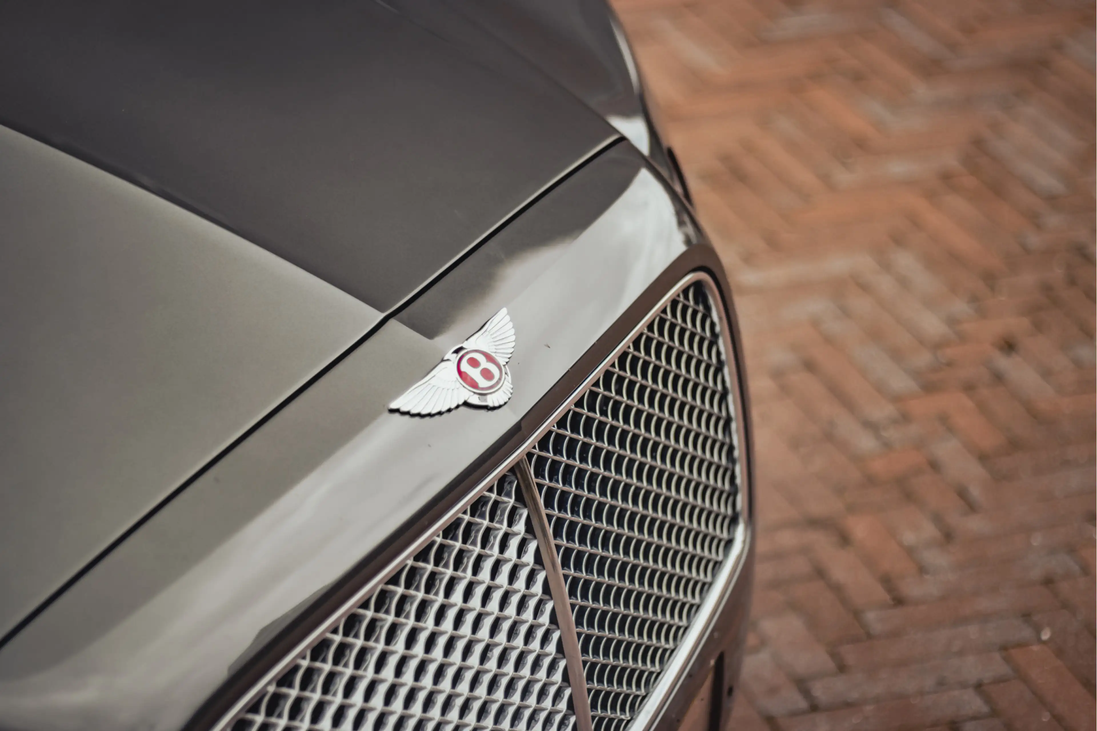 Bentley Flying Spur 4.0 V8 | Bitrubo | Dual tone interiour | Memory | — photo 2