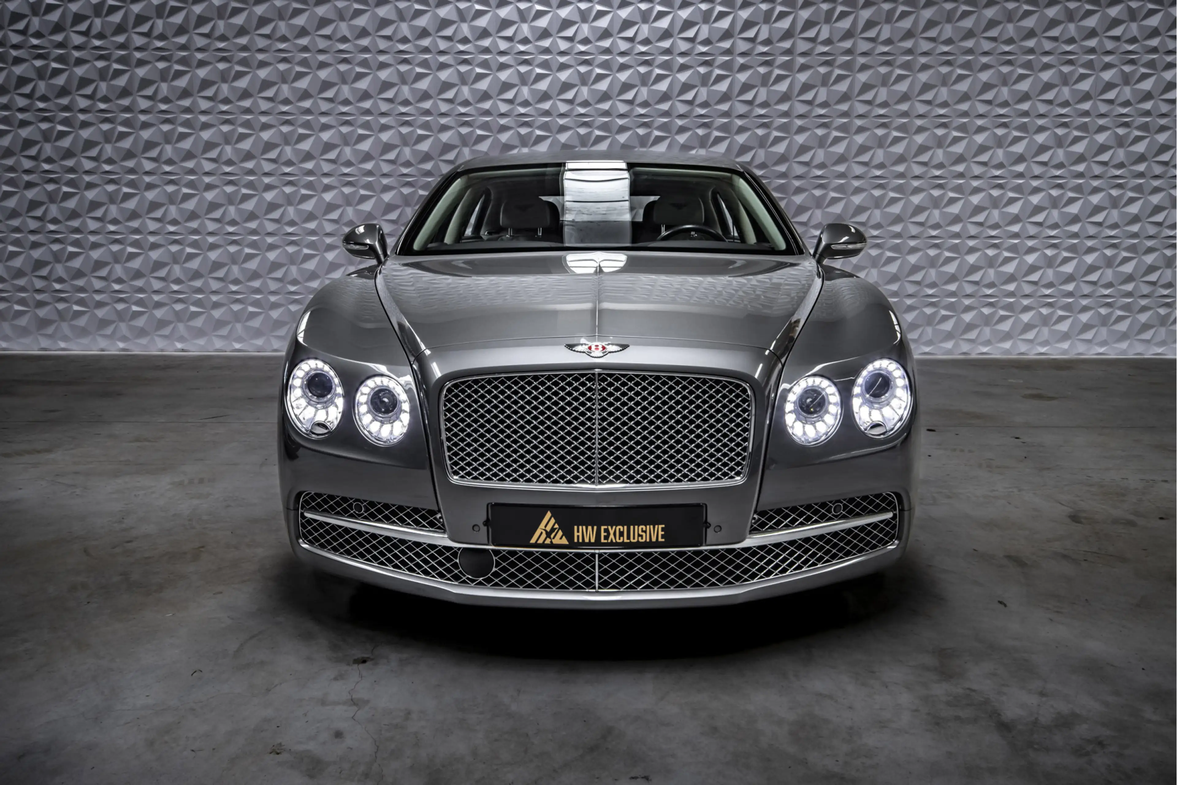 Bentley Flying Spur 4.0 V8 | Bitrubo | Dual tone interiour | Memory | — photo 5