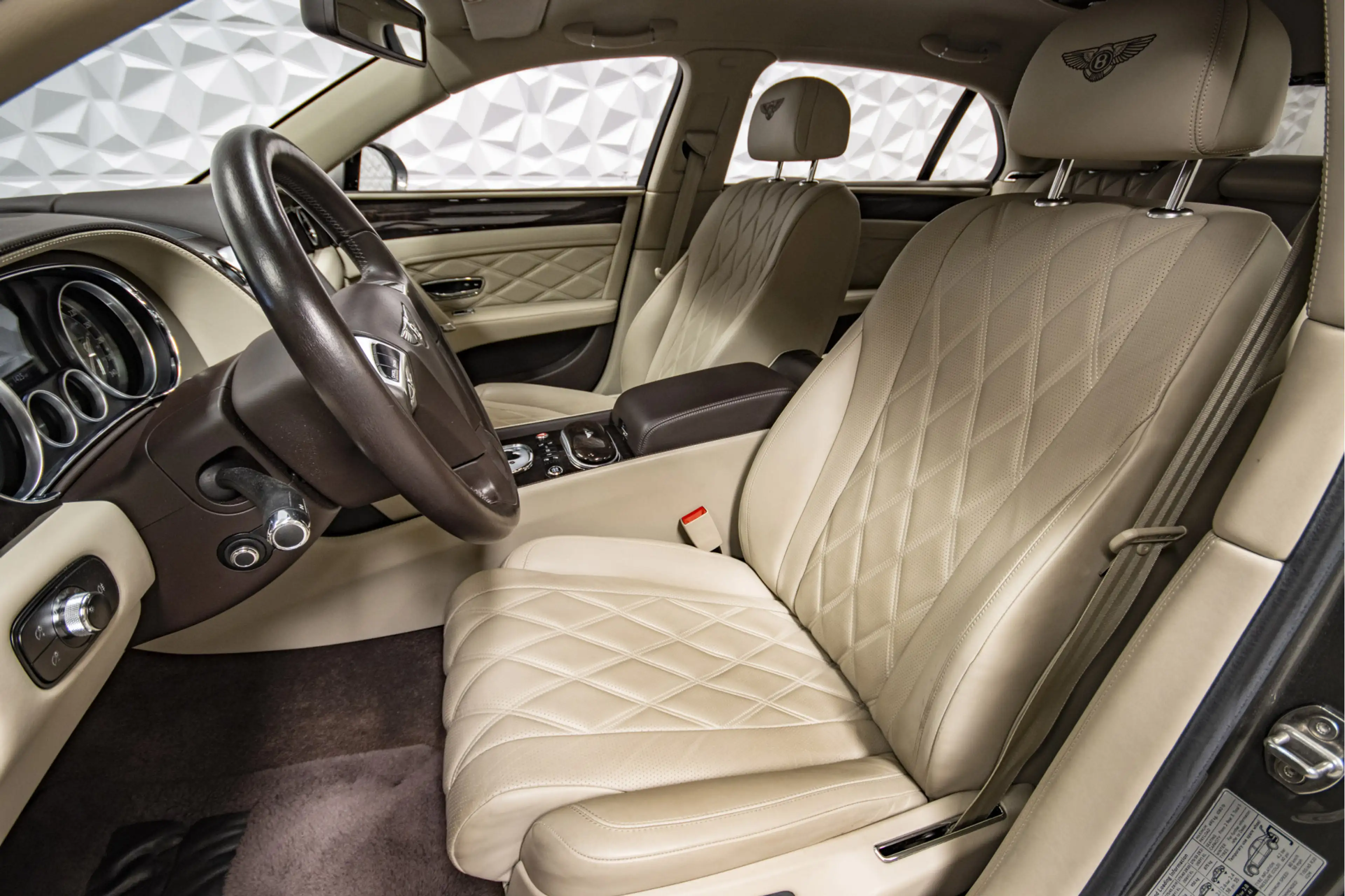 Bentley Flying Spur 4.0 V8 | Bitrubo | Dual tone interiour | Memory | — photo 14