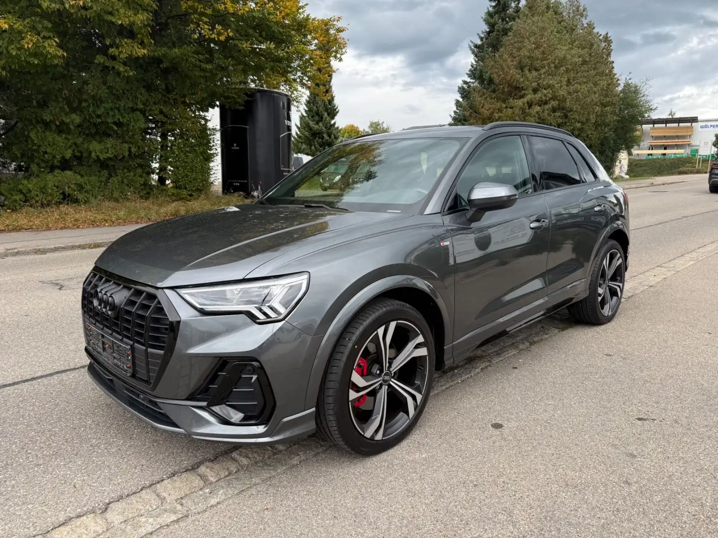 Audi Q3 40 TDI quattro S line Virtual / AHK / LED / Grau - 2