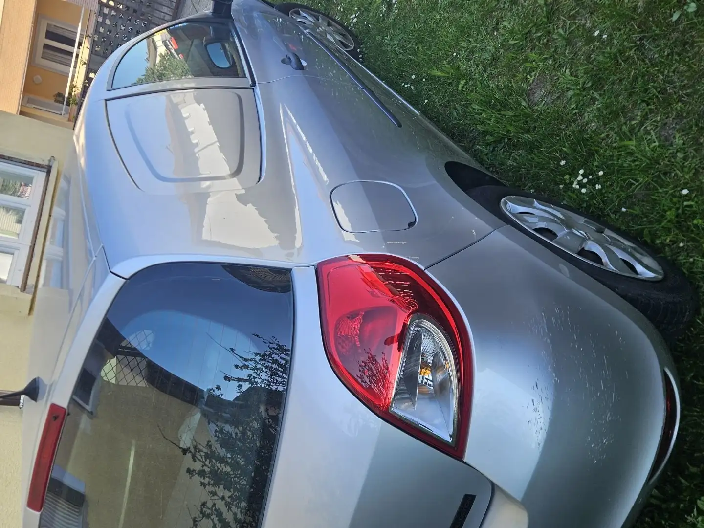 Renault Clio Dynamique 1,2 16V 75 - 2