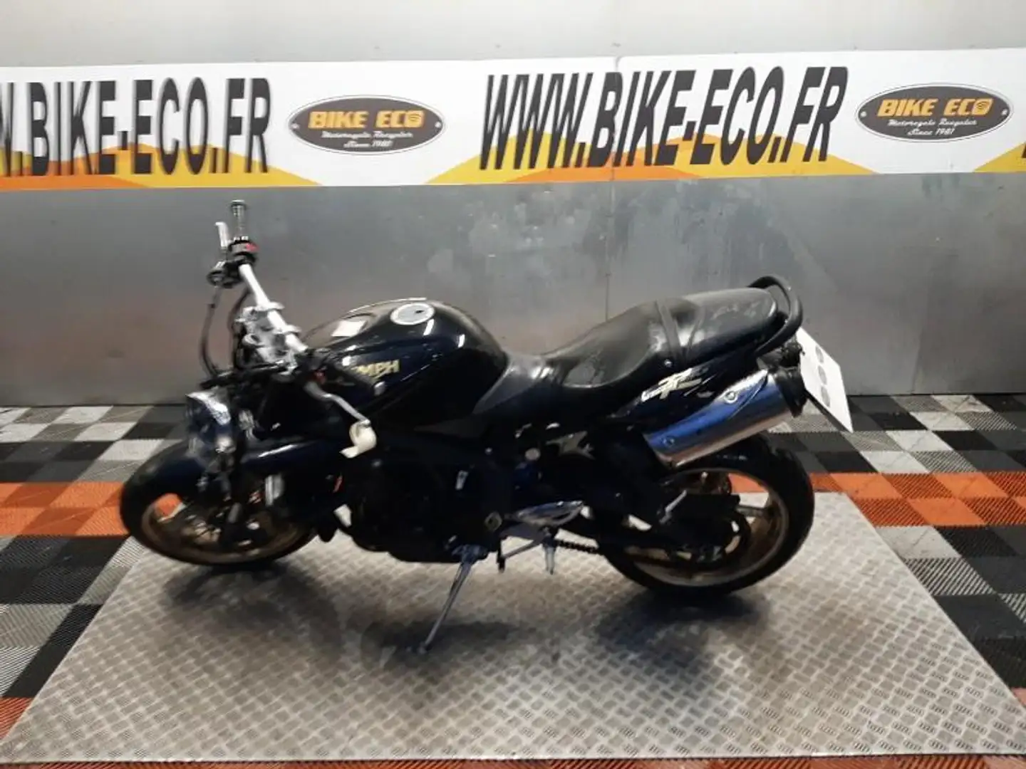 Triumph Street Triple 675 Чорний - 2
