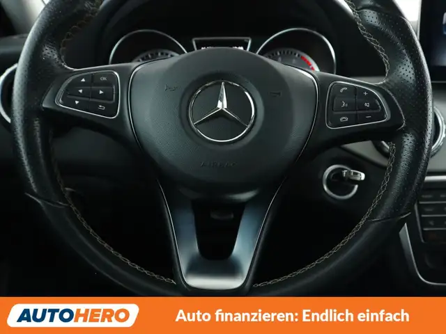 Mercedes-Benz Gla view 19