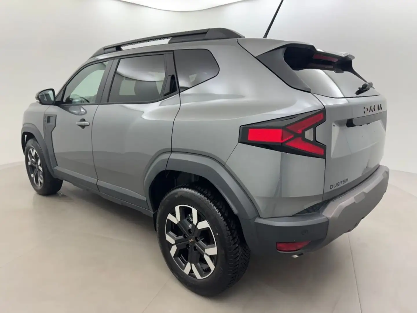 Dacia Duster Nouveau Hybrid 155 Extreme Grau - 2