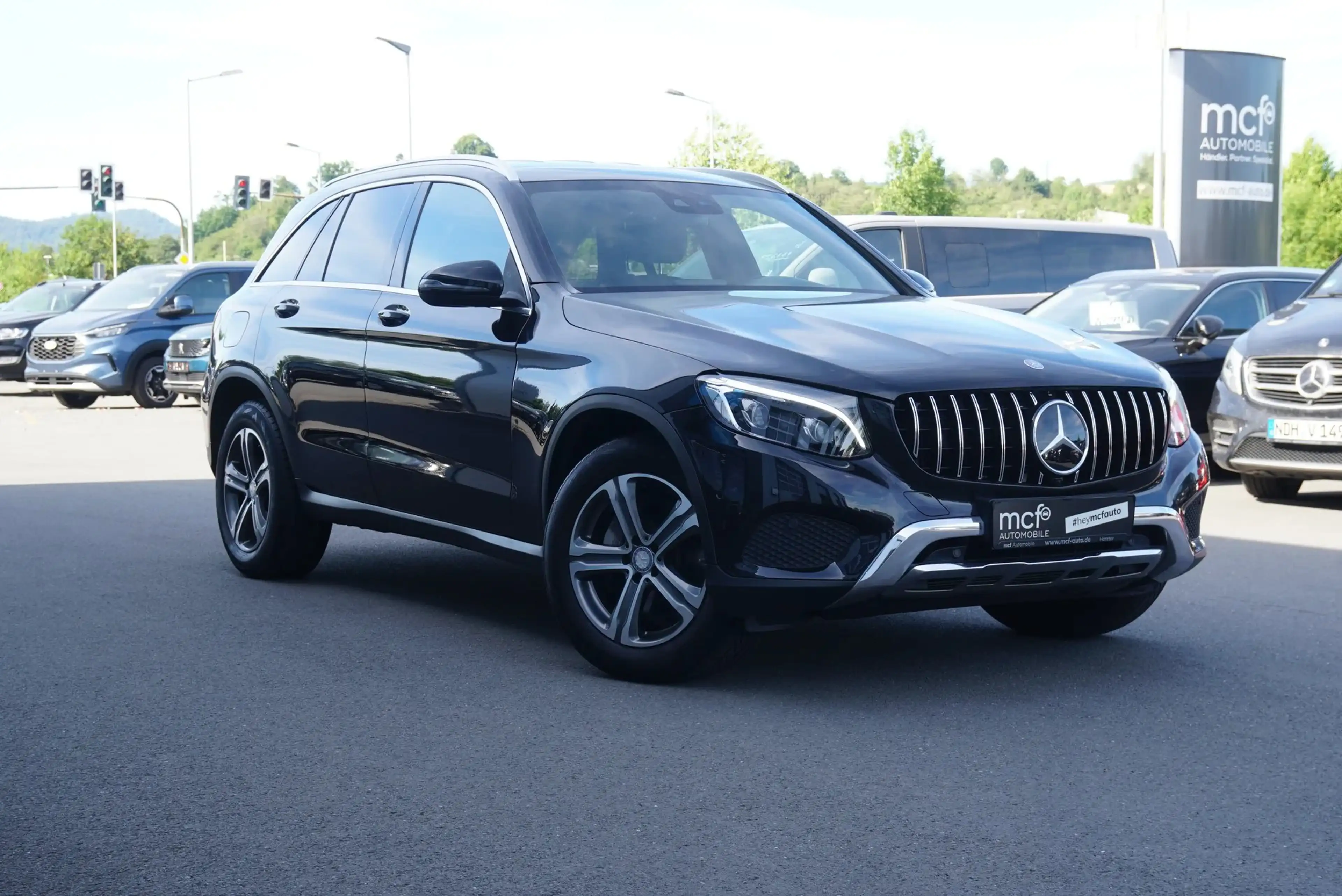 Mercedes-Benz GLC 250 GLC 250 4Matic OFF-ROAD Paket *ILS*Navi* — photo 3