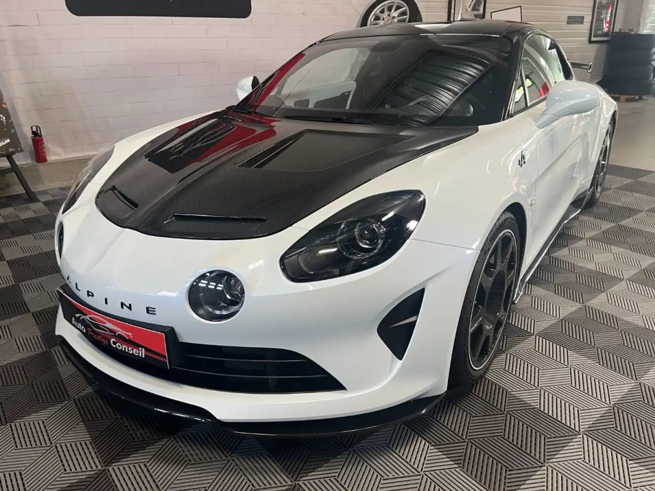 Alpine A110 2024
