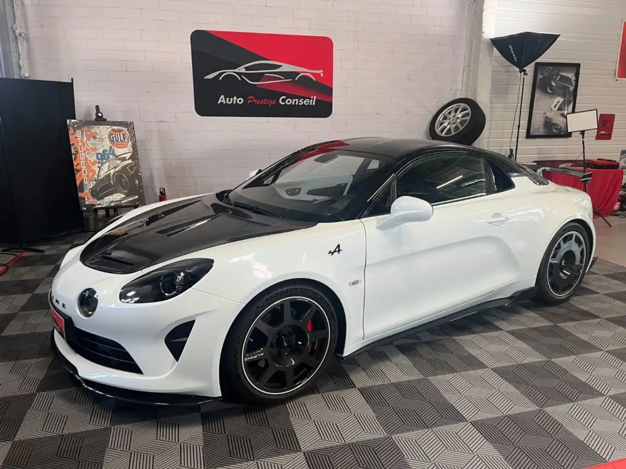 Alpine A110 2024
