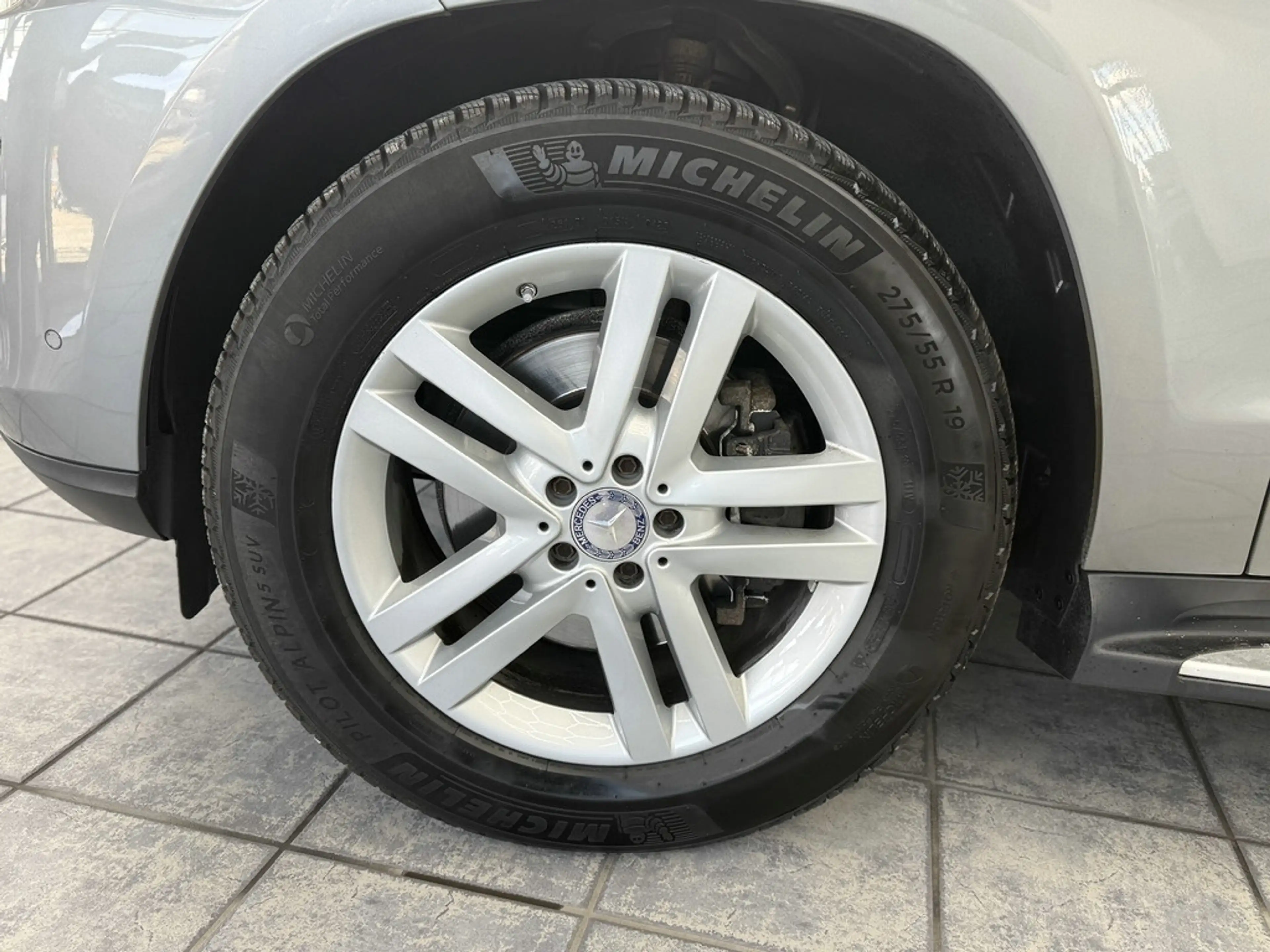 Mercedes-Benz GL 350 BlueTec 4Matic, 7-Sitzer, ACC, Standh. — photo 6