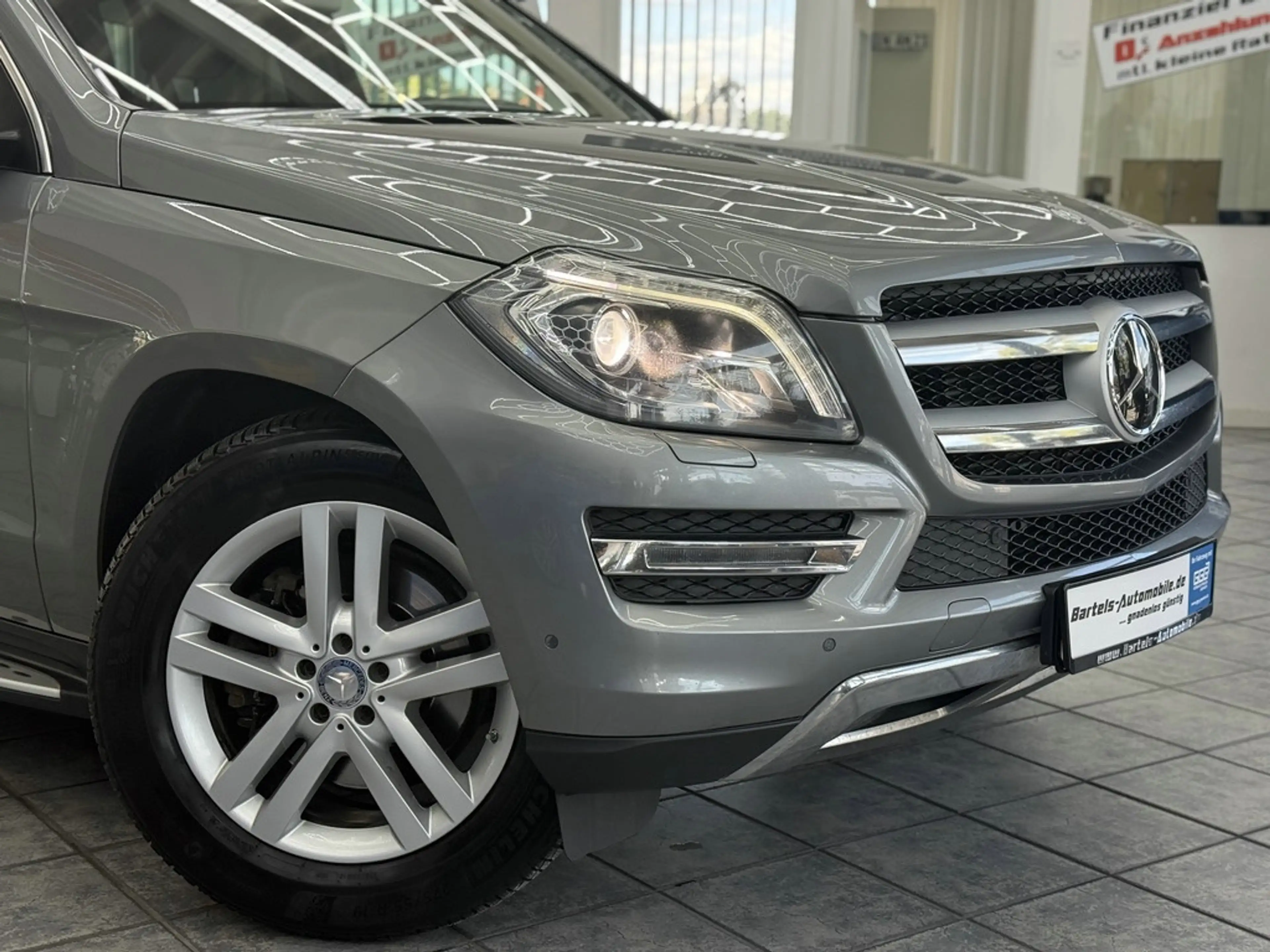 Mercedes-Benz GL 350 BlueTec 4Matic, 7-Sitzer, ACC, Standh. — photo 2
