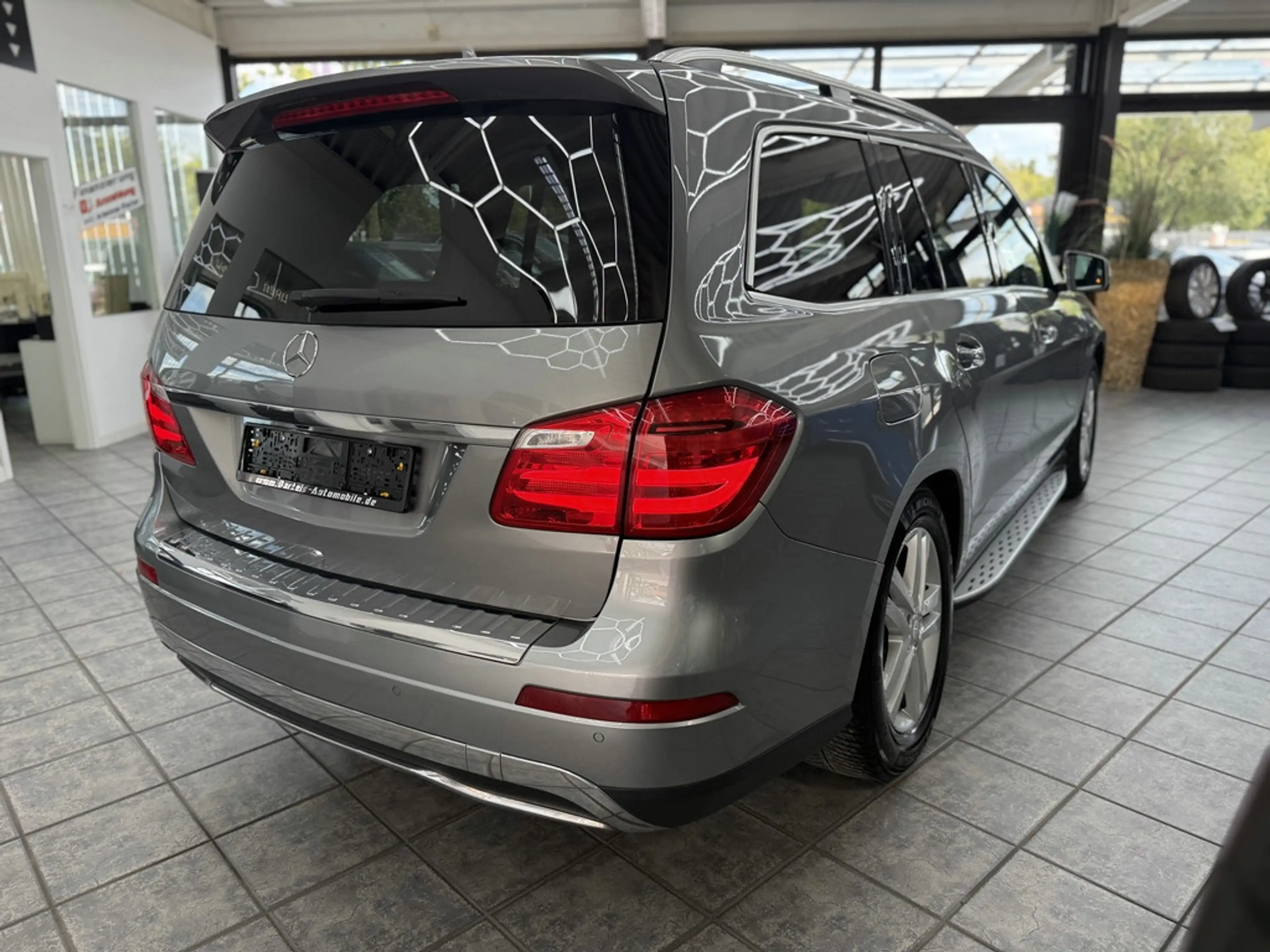 Mercedes-Benz GL 350 BlueTec 4Matic, 7-Sitzer, ACC, Standh. — photo 12