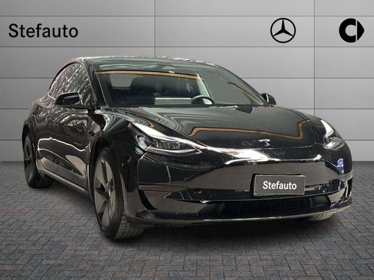 Tesla Model 3 RWD