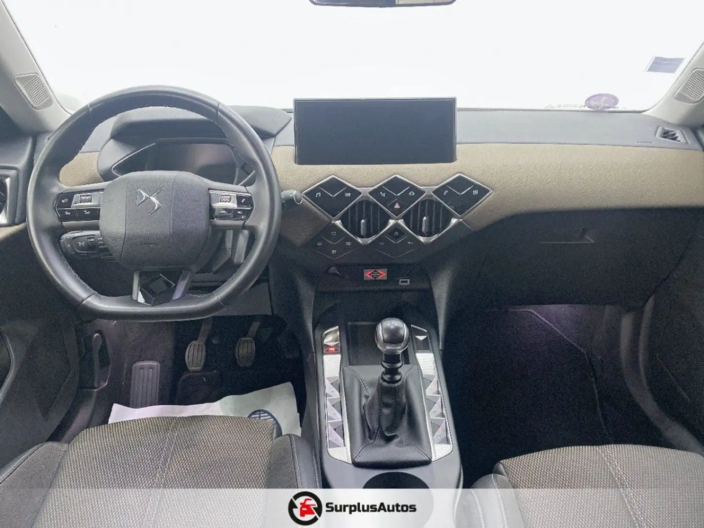 DS Automobiles DS 3 Crossback PureTech 100 Manuel So Chic 5 portes (oct. 2019) ( Albastru - 2