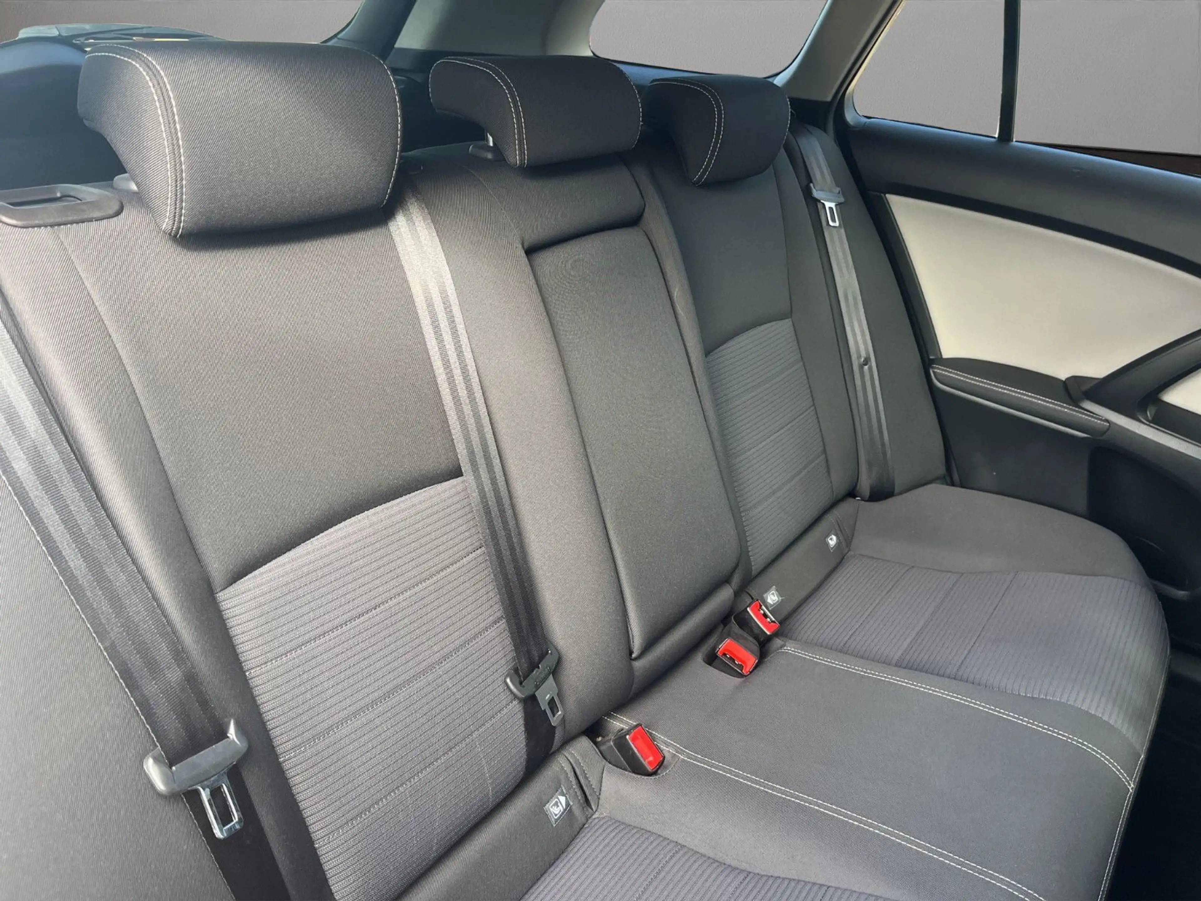 Toyota Avensis Touring Sports Team D/Autom/LED/RFK/Lane — photo 12