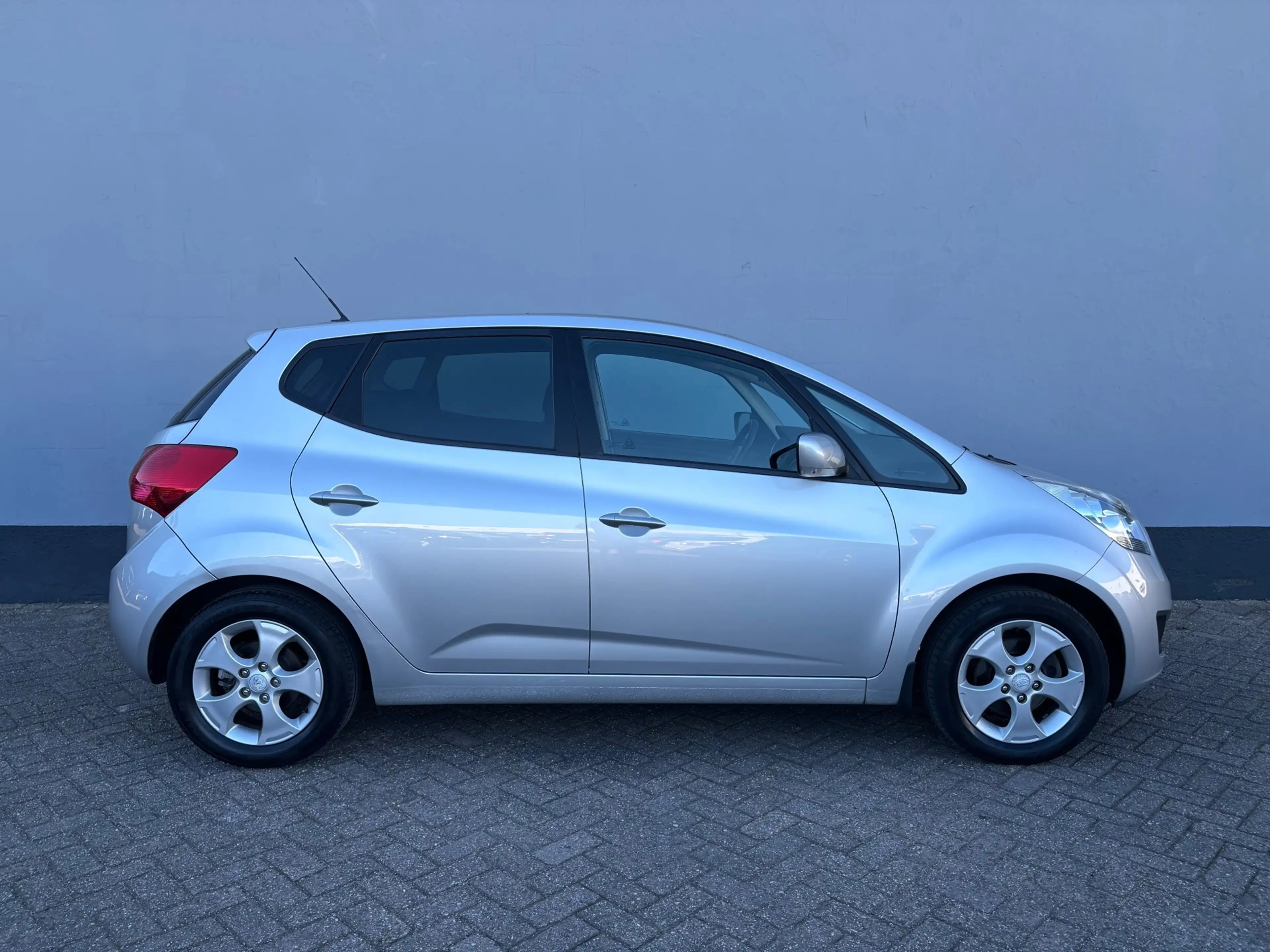 Kia Venga 1.4 CVVT Super Pack - Panorama Dak — photo 5