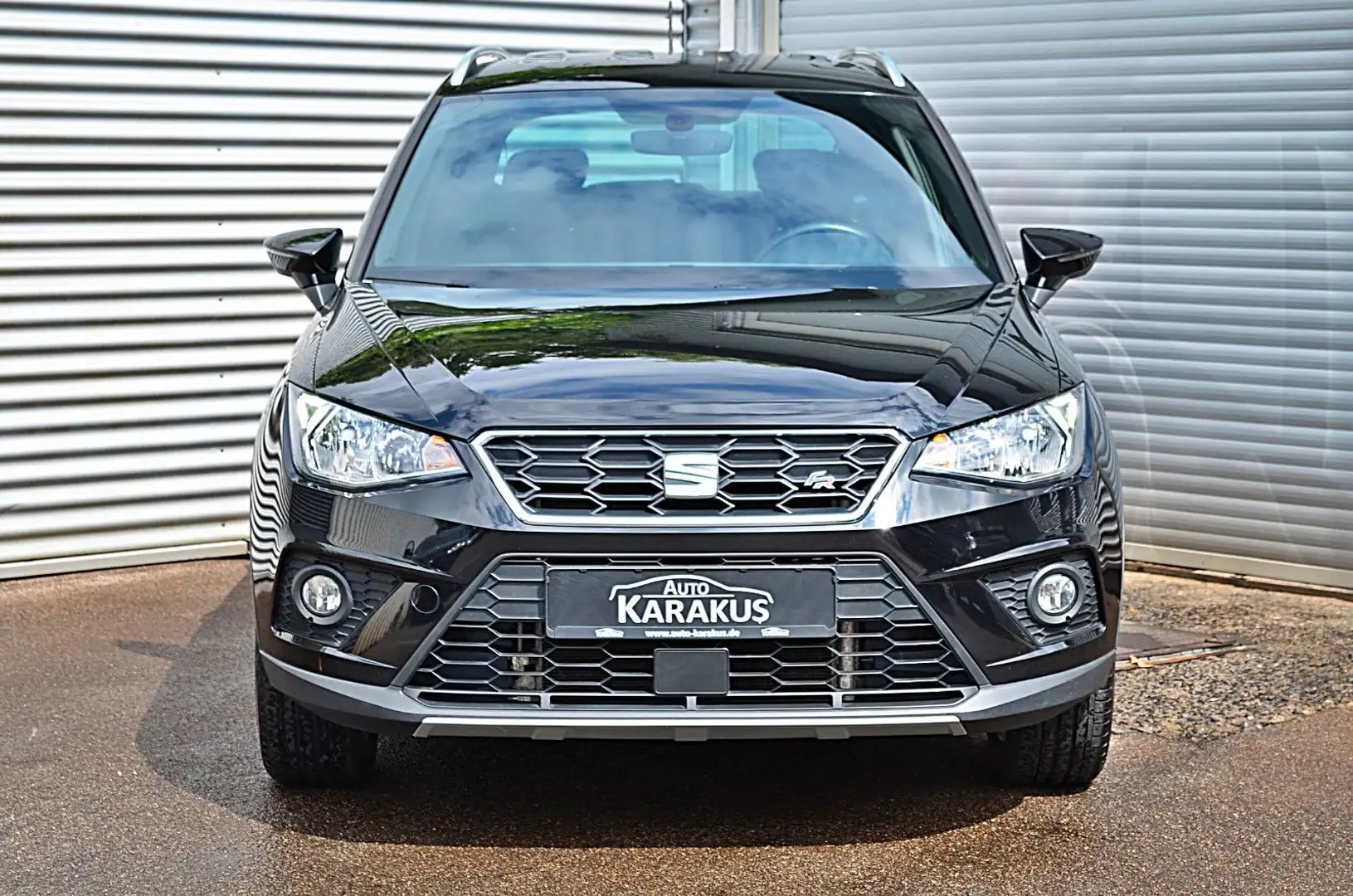SEAT Arona 1.0 TSI FR DSG/ACC/NAVI/BeatsAudio Schwarz - 2