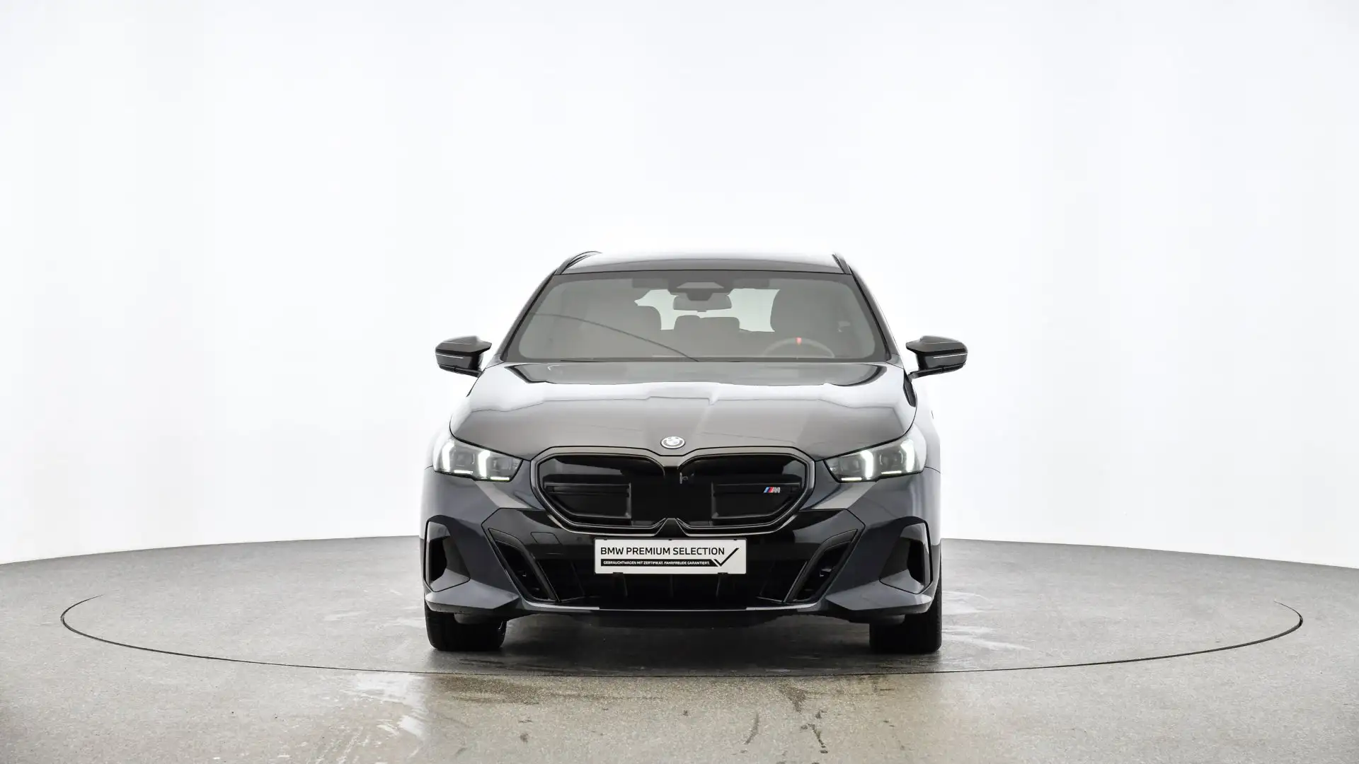 BMW i5 i5 M60 xDrive 81,2kWh Чёрный - 2