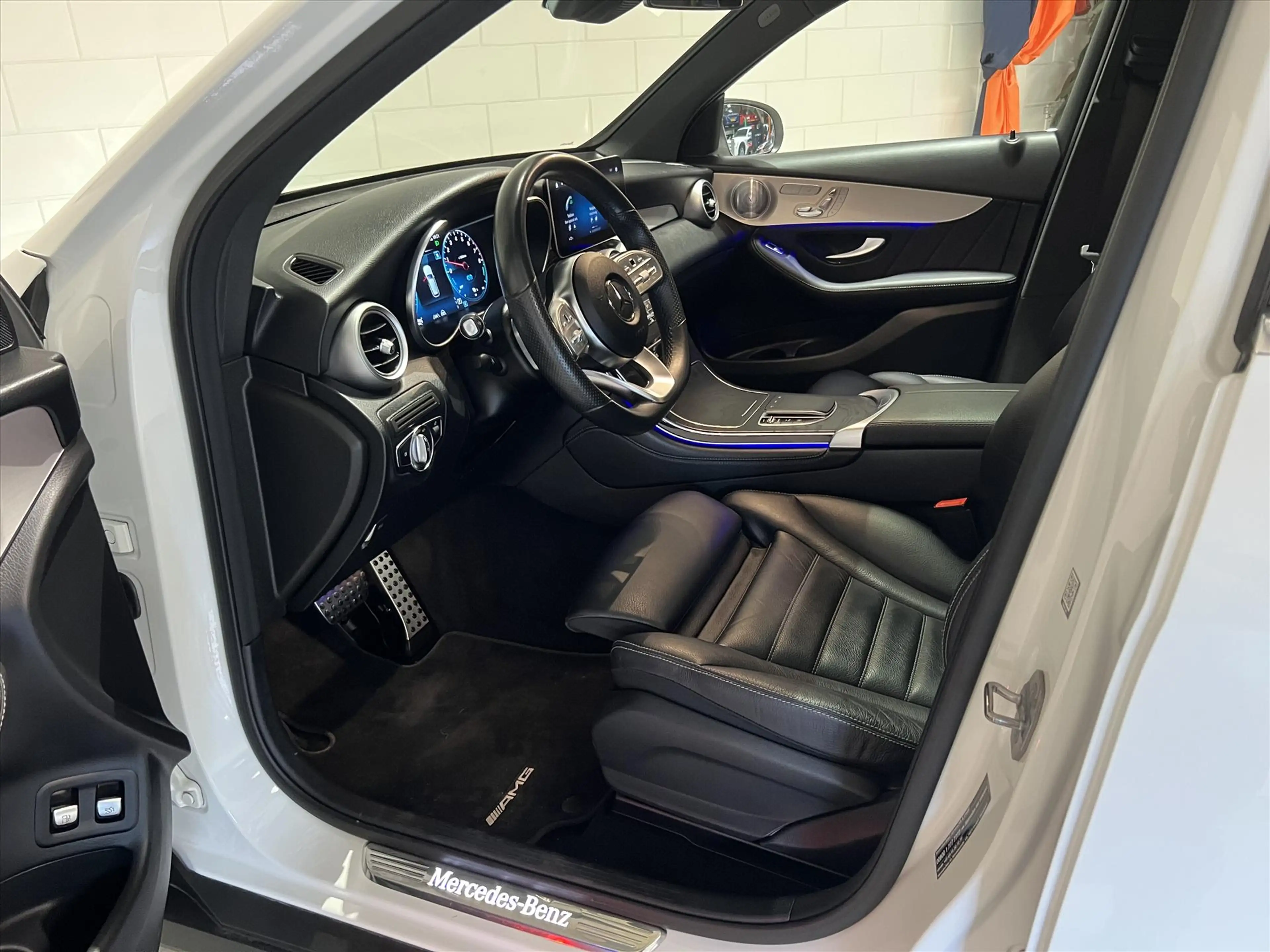 Mercedes-Benz GLC 300 300e 320pk 4MATIC 9G Plug-in Hybride, Pano, Burmes — photo 12