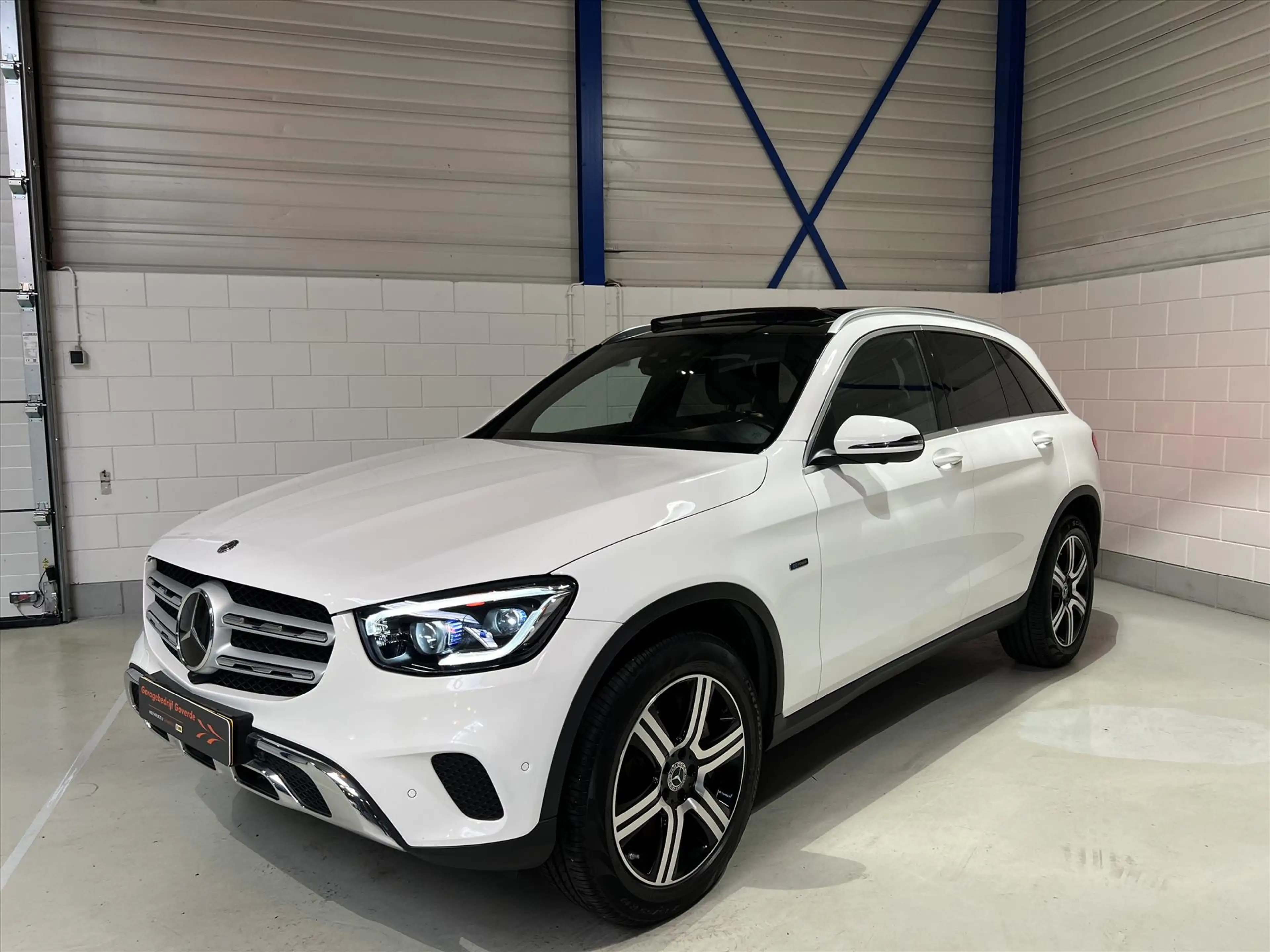 Mercedes-Benz GLC 300 300e 320pk 4MATIC 9G Plug-in Hybride, Pano, Burmes — photo 2