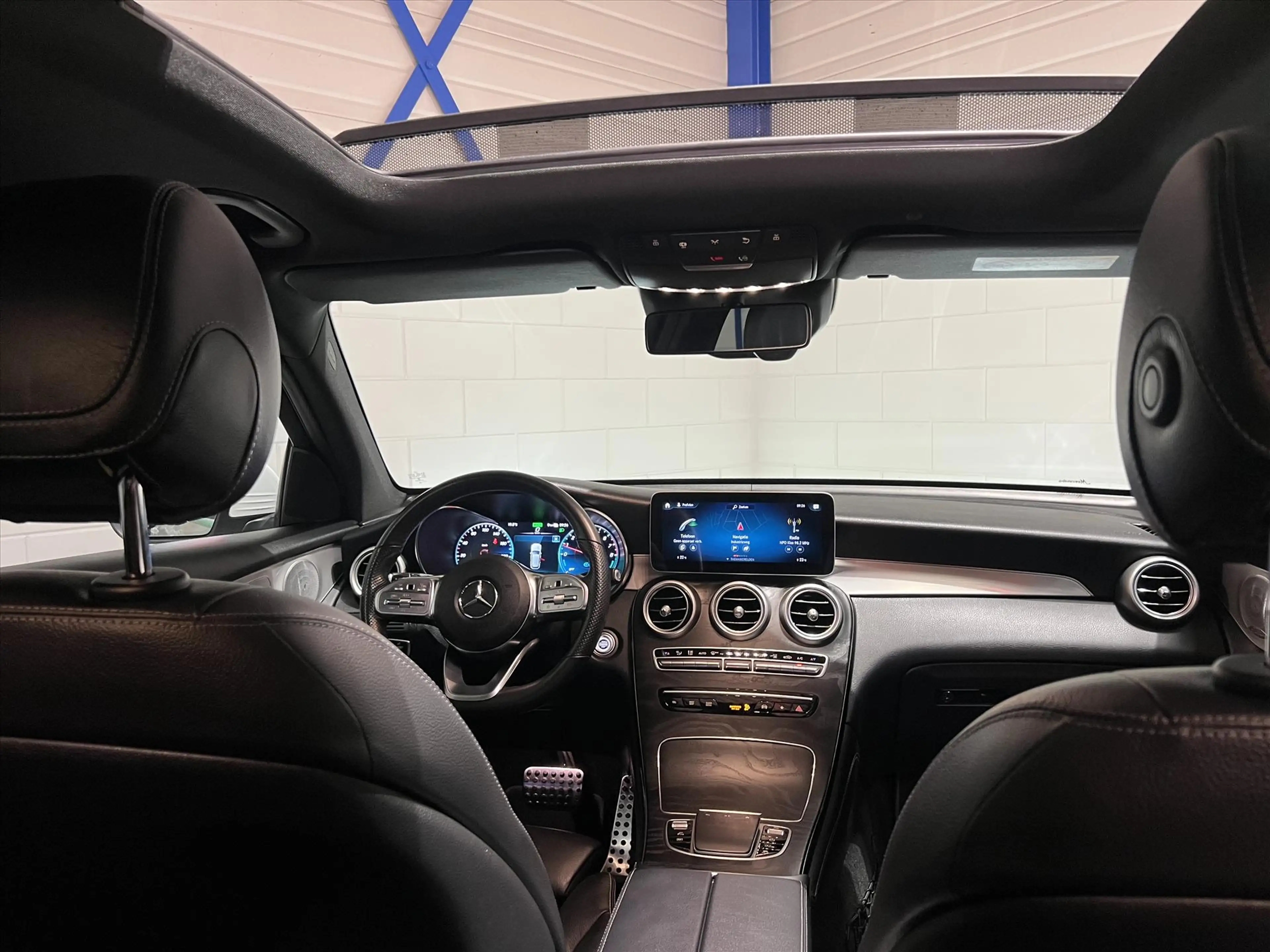 Mercedes-Benz GLC 300 300e 320pk 4MATIC 9G Plug-in Hybride, Pano, Burmes — photo 14