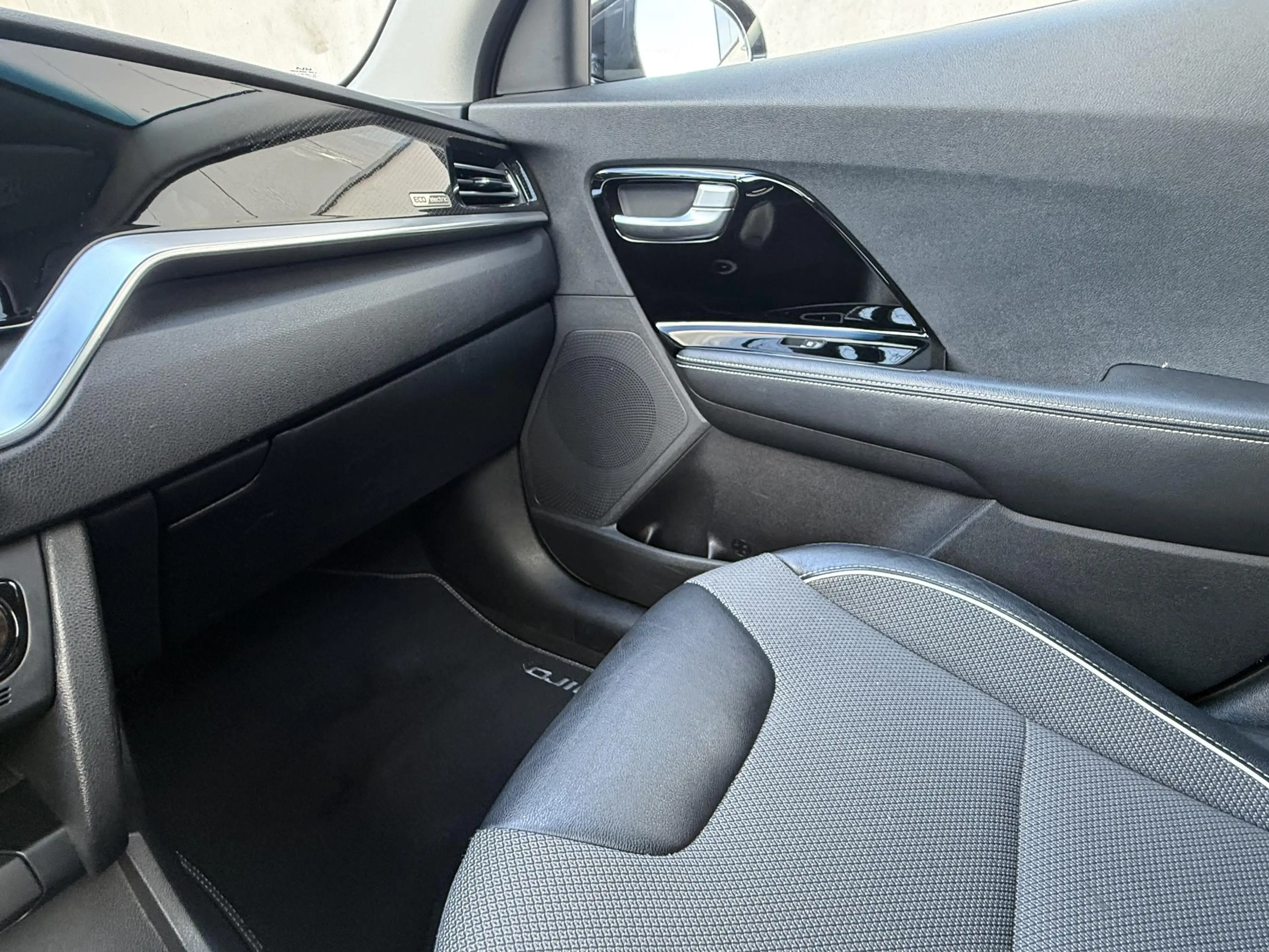 Kia e-Niro DynamicPlusLine 64 kWh SOH 94,1% | Trekhaak | Schu — photo 19