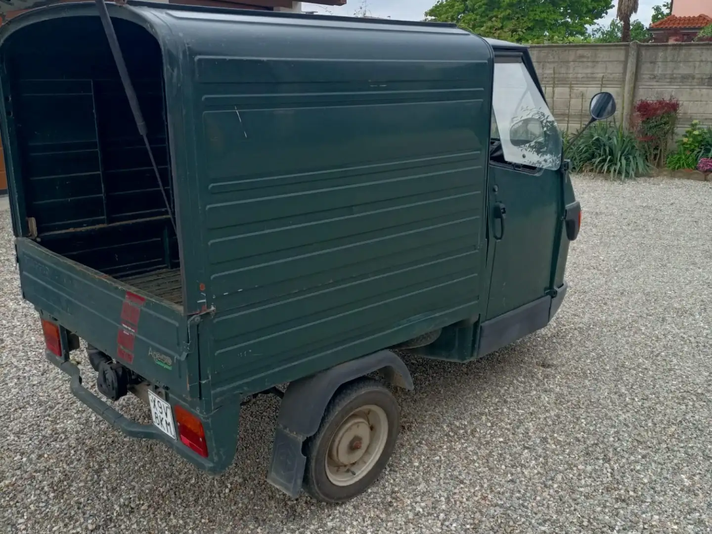 Piaggio Ape Nero - 1