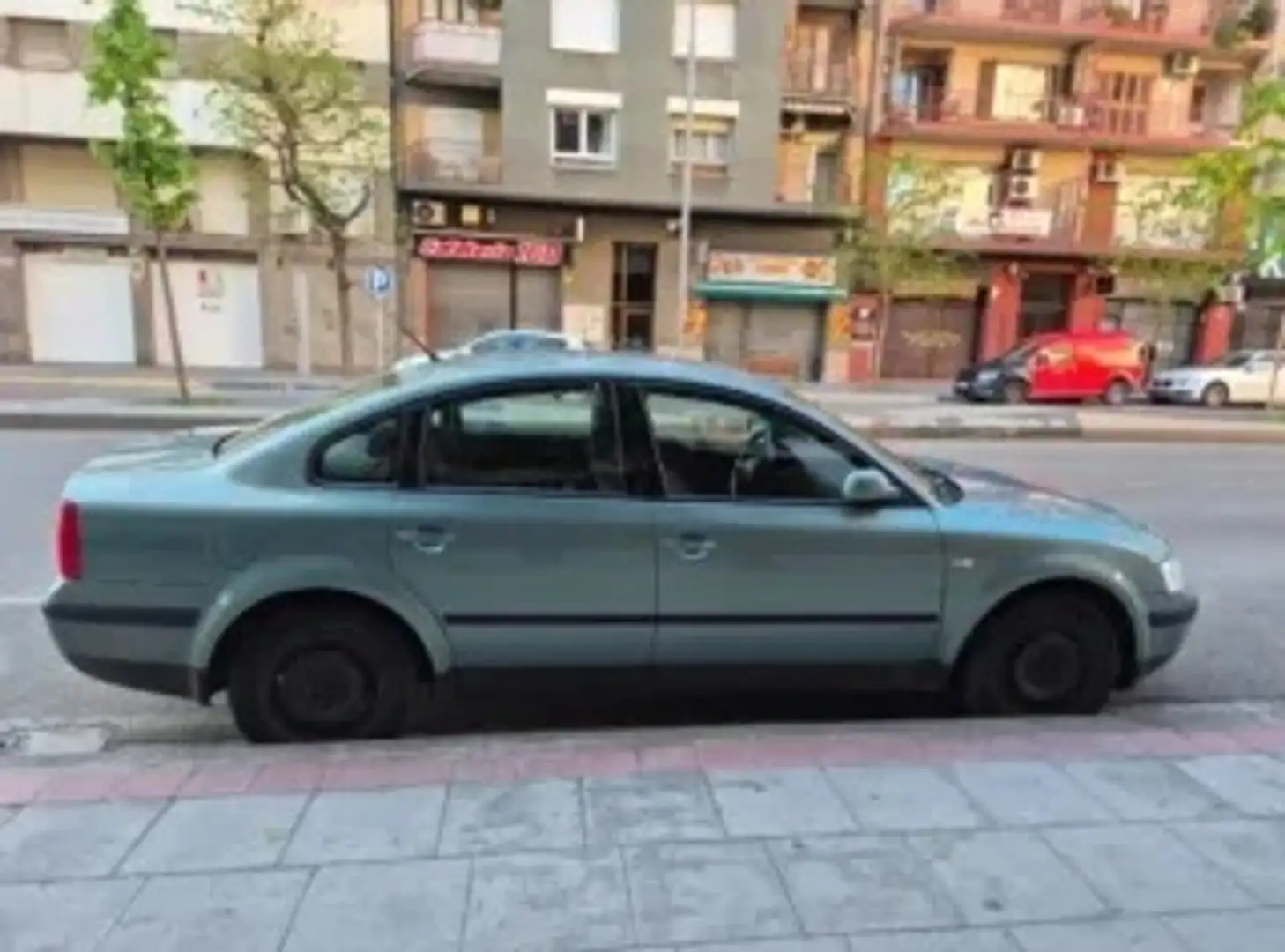 Volkswagen Passat Passat 1.8 Comfortline Comfortline Azul - 2