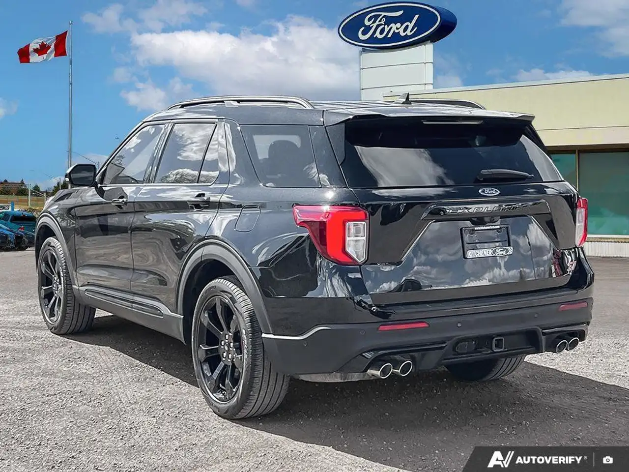 Ford Explorer photo Ford Explorer