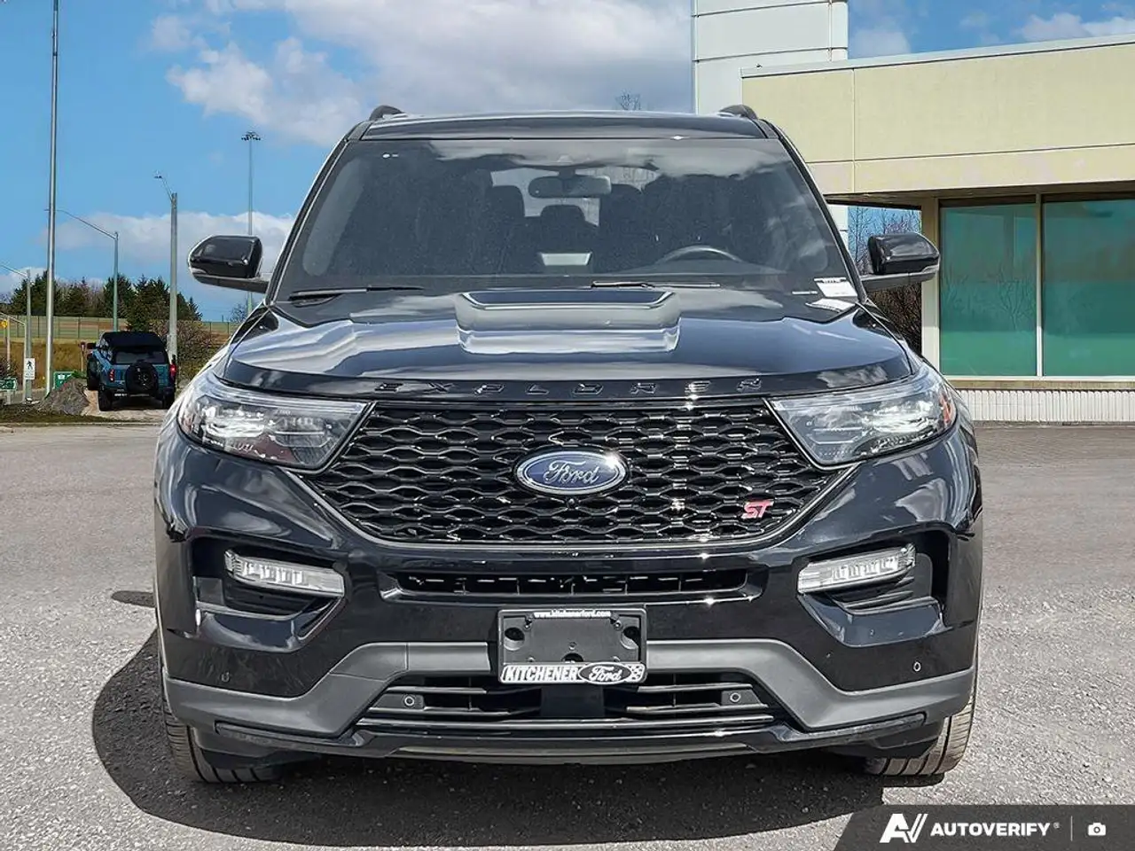 Ford Explorer photo Ford Explorer