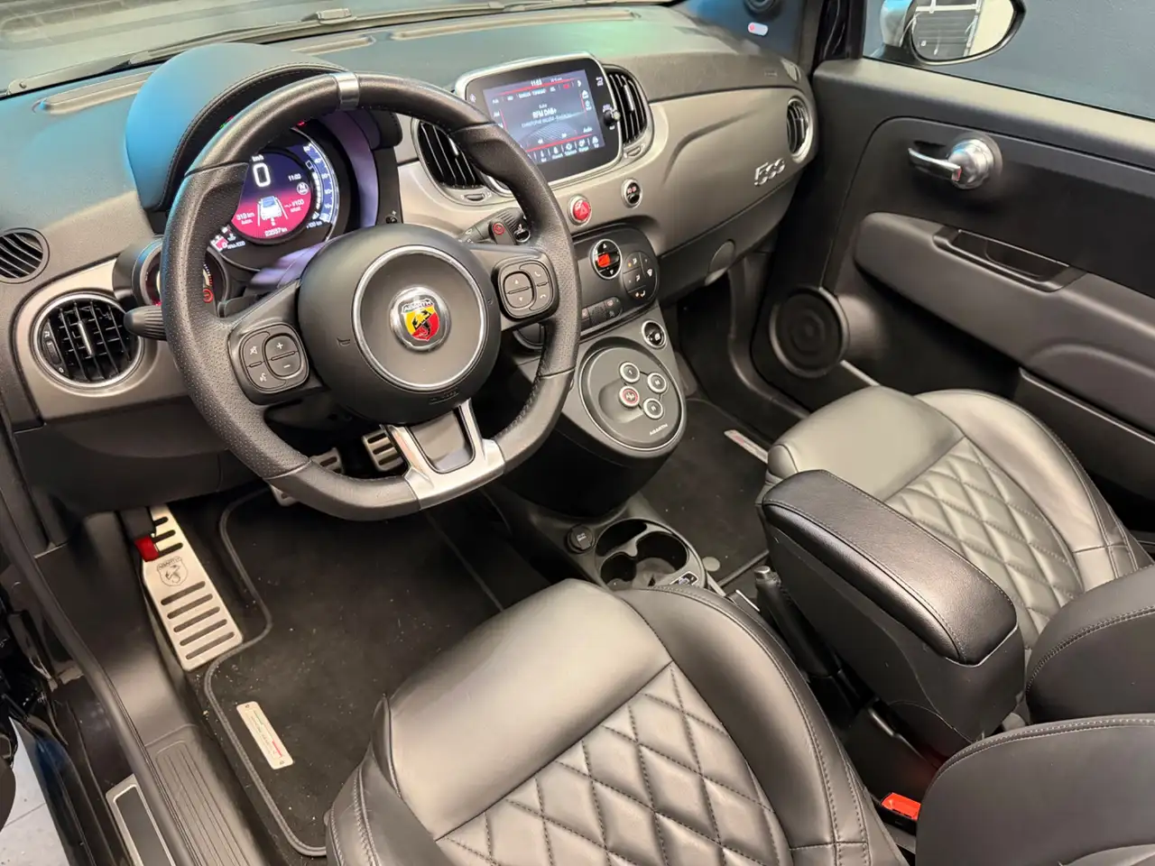 Abarth 500 2021 — фото 29