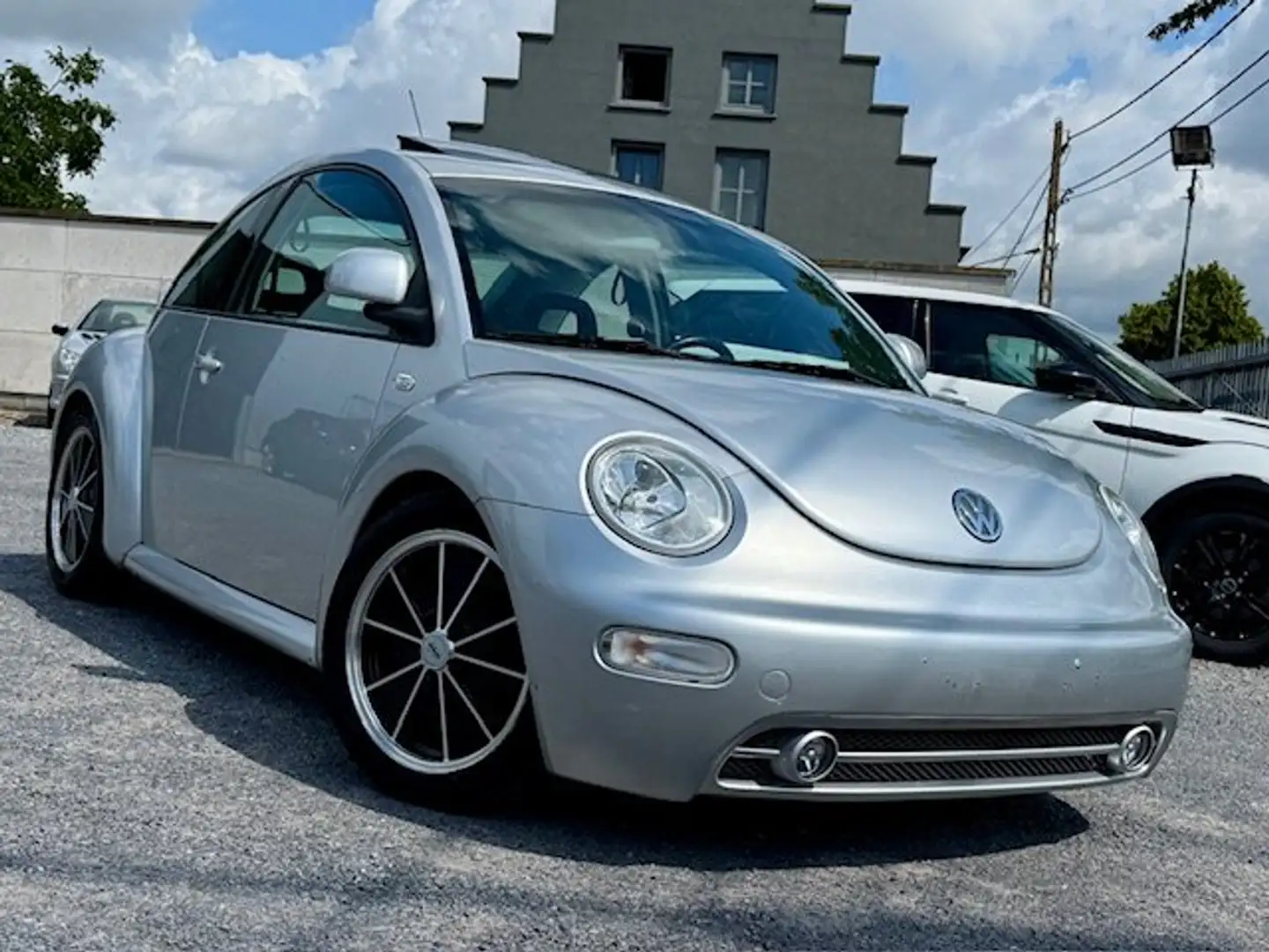 Volkswagen New Beetle New Beetle 2.0i AUTOMAAT AIRCO 74.500Km Carpass Argent - 1