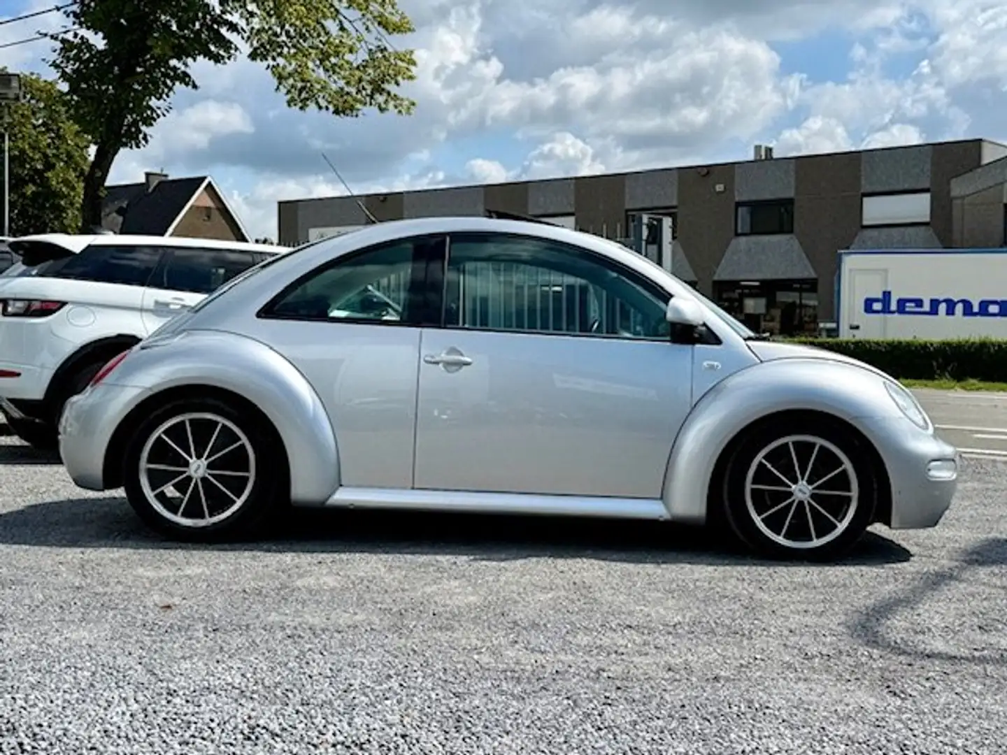 Volkswagen New Beetle New Beetle 2.0i AUTOMAAT AIRCO 74.500Km Carpass Argent - 2