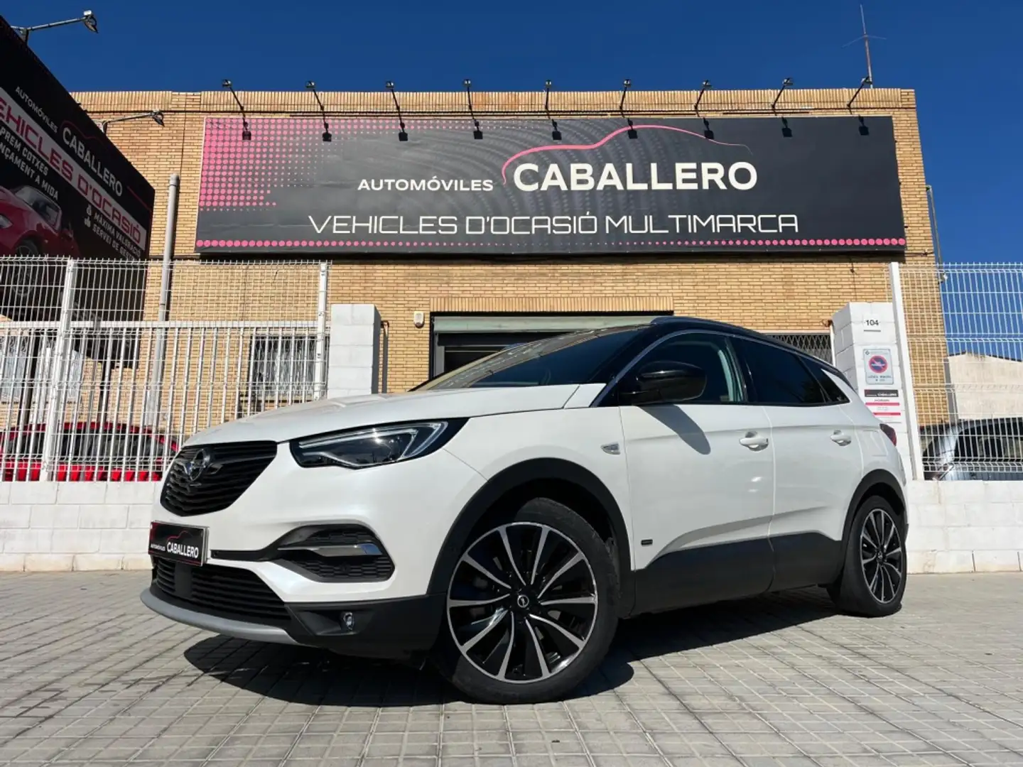 Opel Grandland X PHEV 1.6 Turbo Ultimate AT8 4x4 Blanco - 1