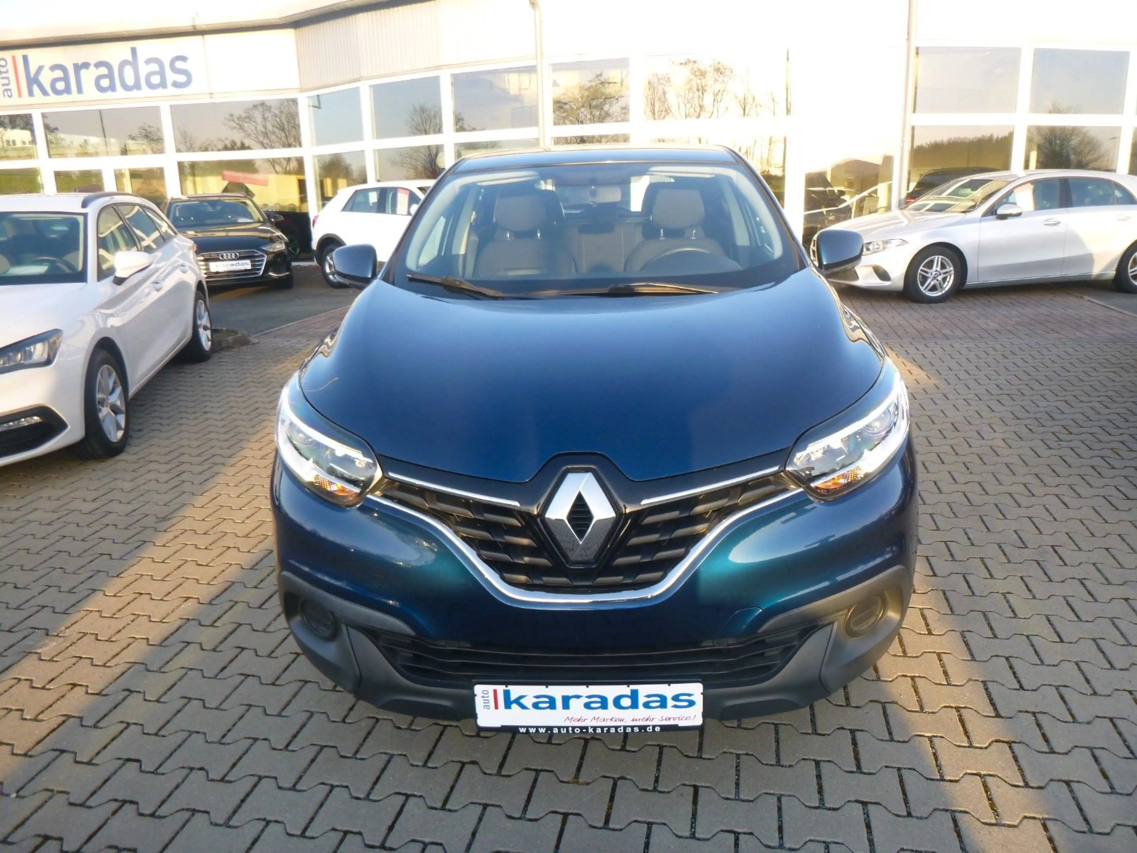 Renault Kadjar 1,2 TCe 130 Life — photo 3
