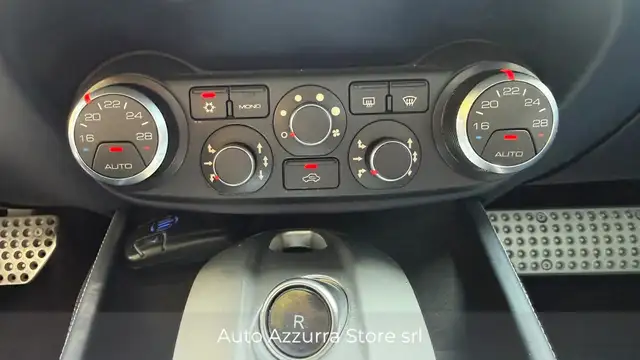 Ferrari California view 14